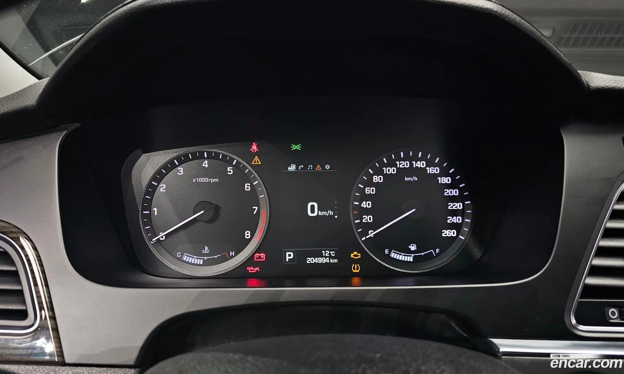 Hyundai LF Sonata 2014 — 4