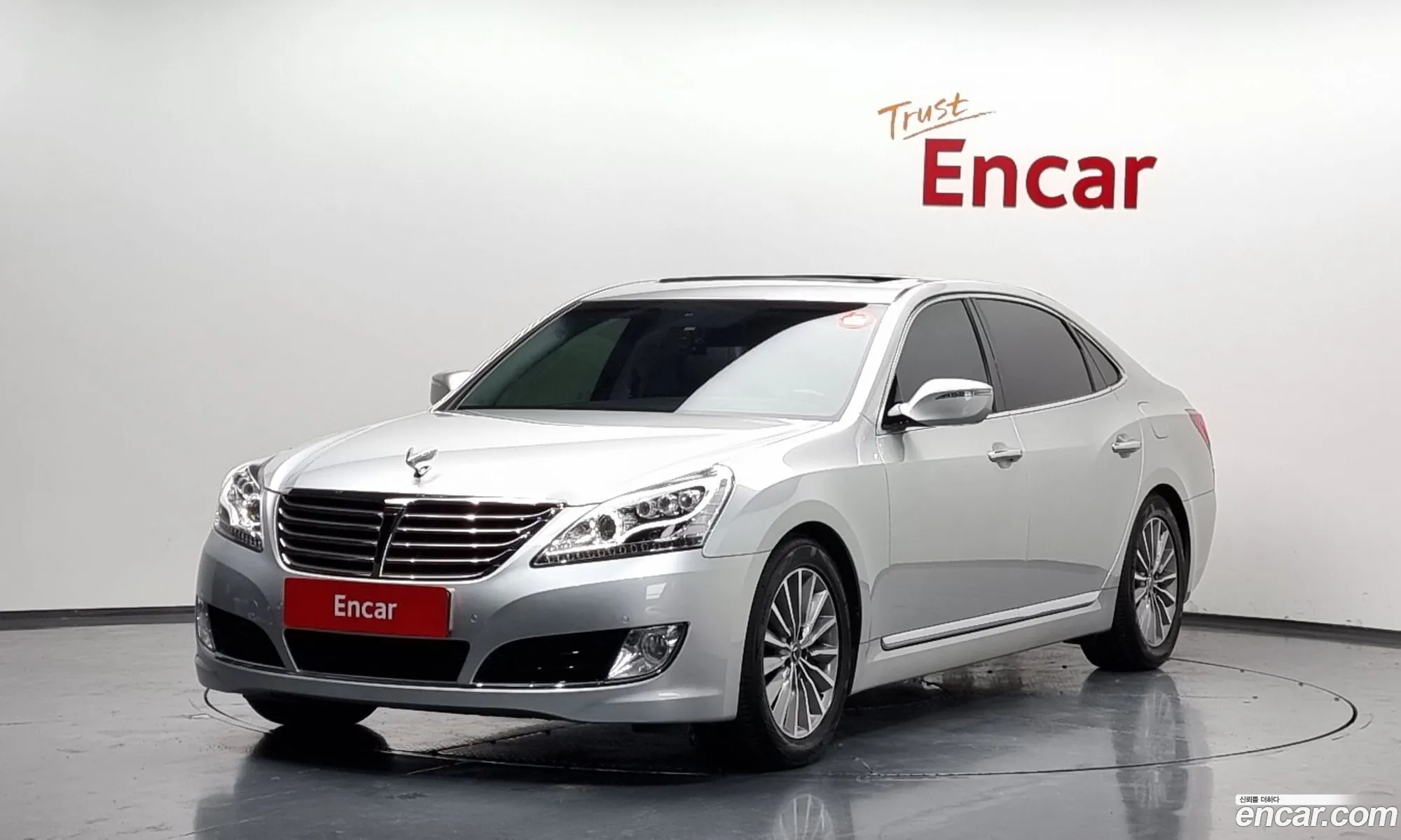 Hyundai Equus 2013 — 13
