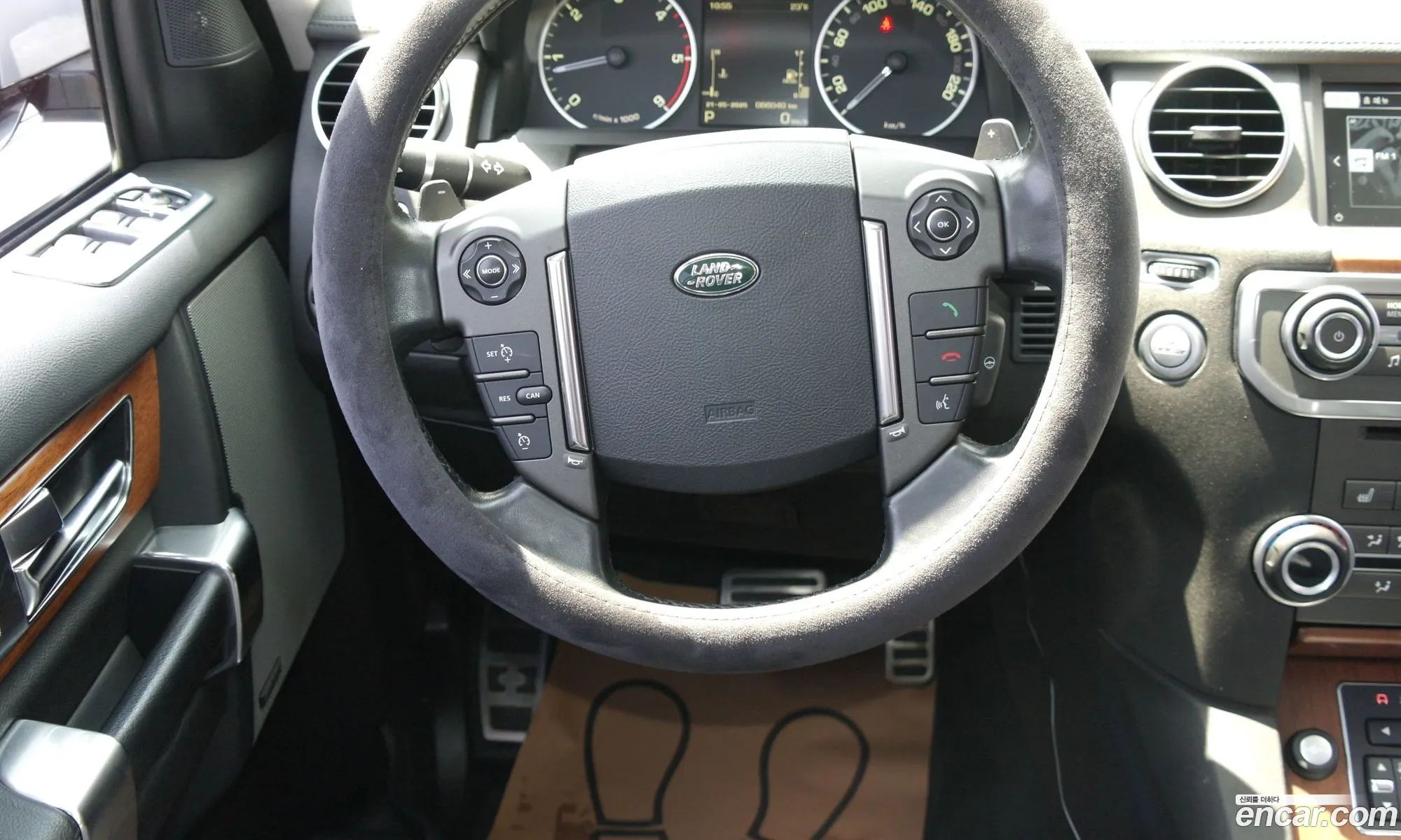 Land Rover Discovery 4 2016 — 4