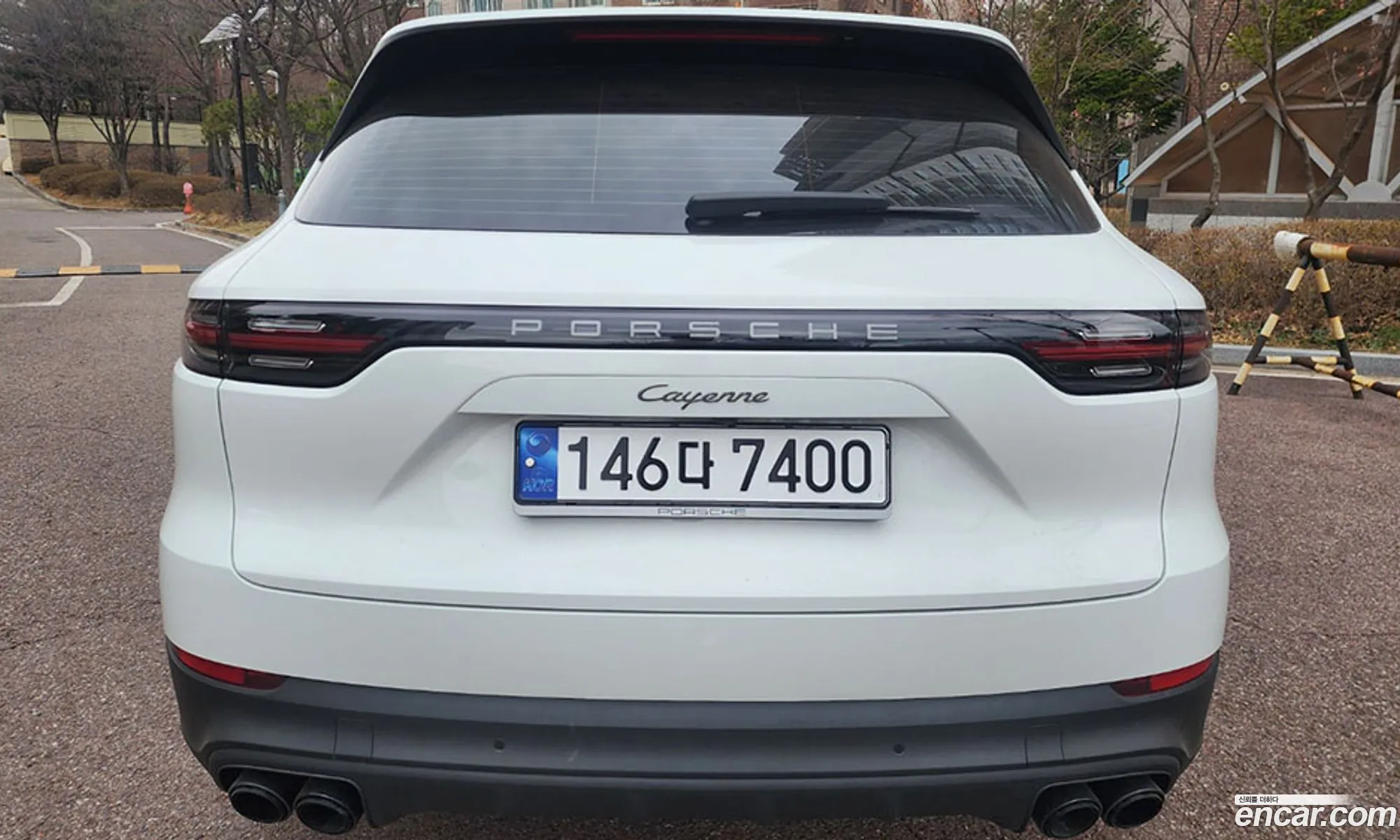 Porsche Cayenne 2023 — 18