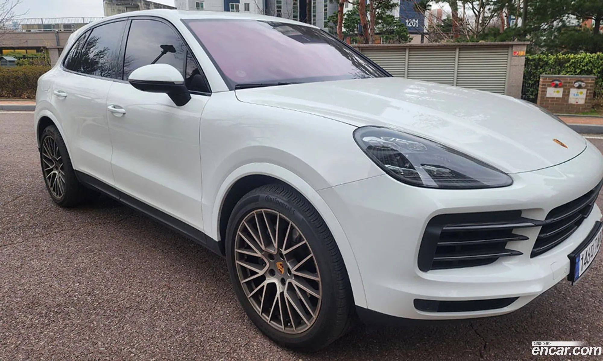 Porsche Cayenne 2023 — 12