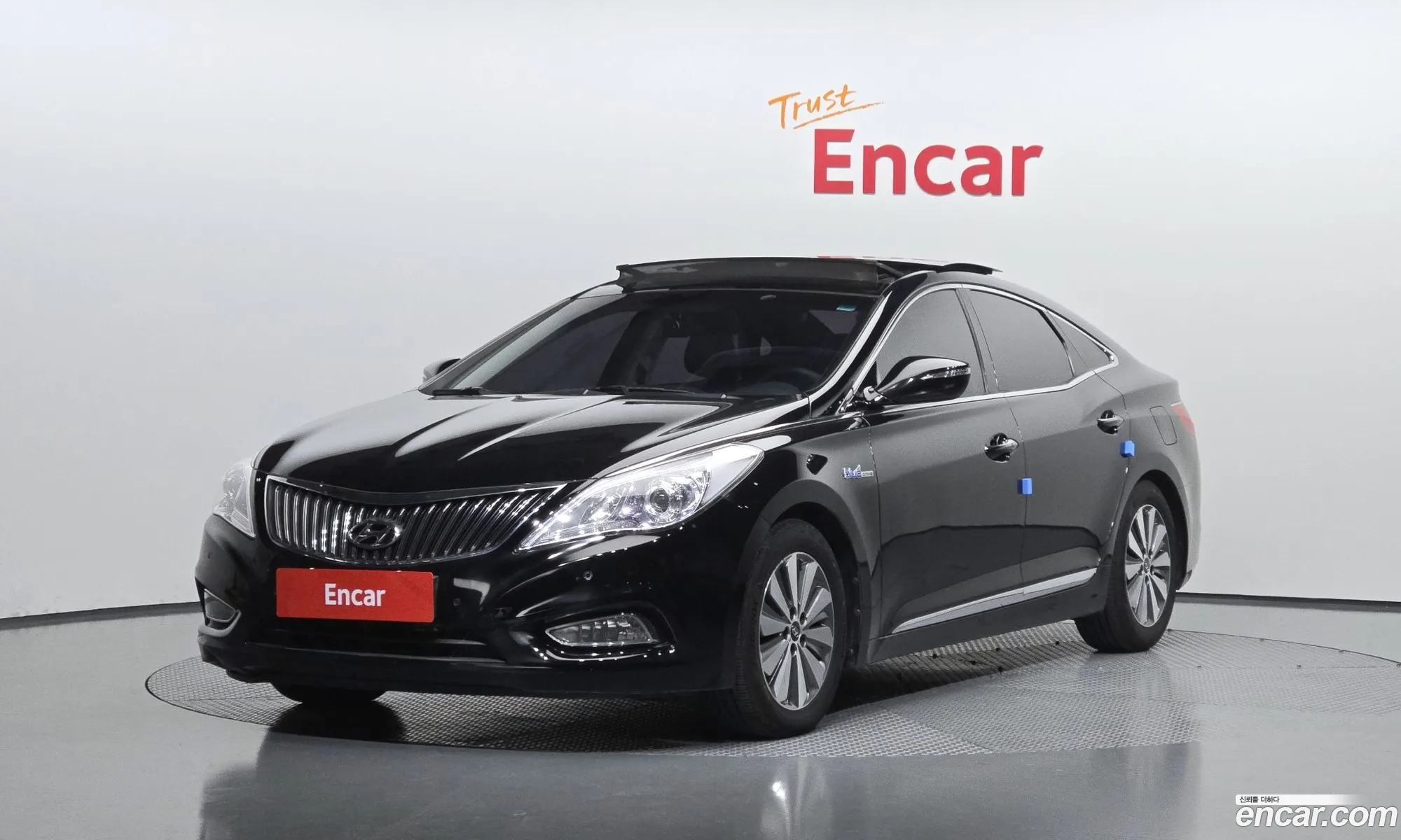 Hyundai Grandeur HG Hybrid 2014 — 18