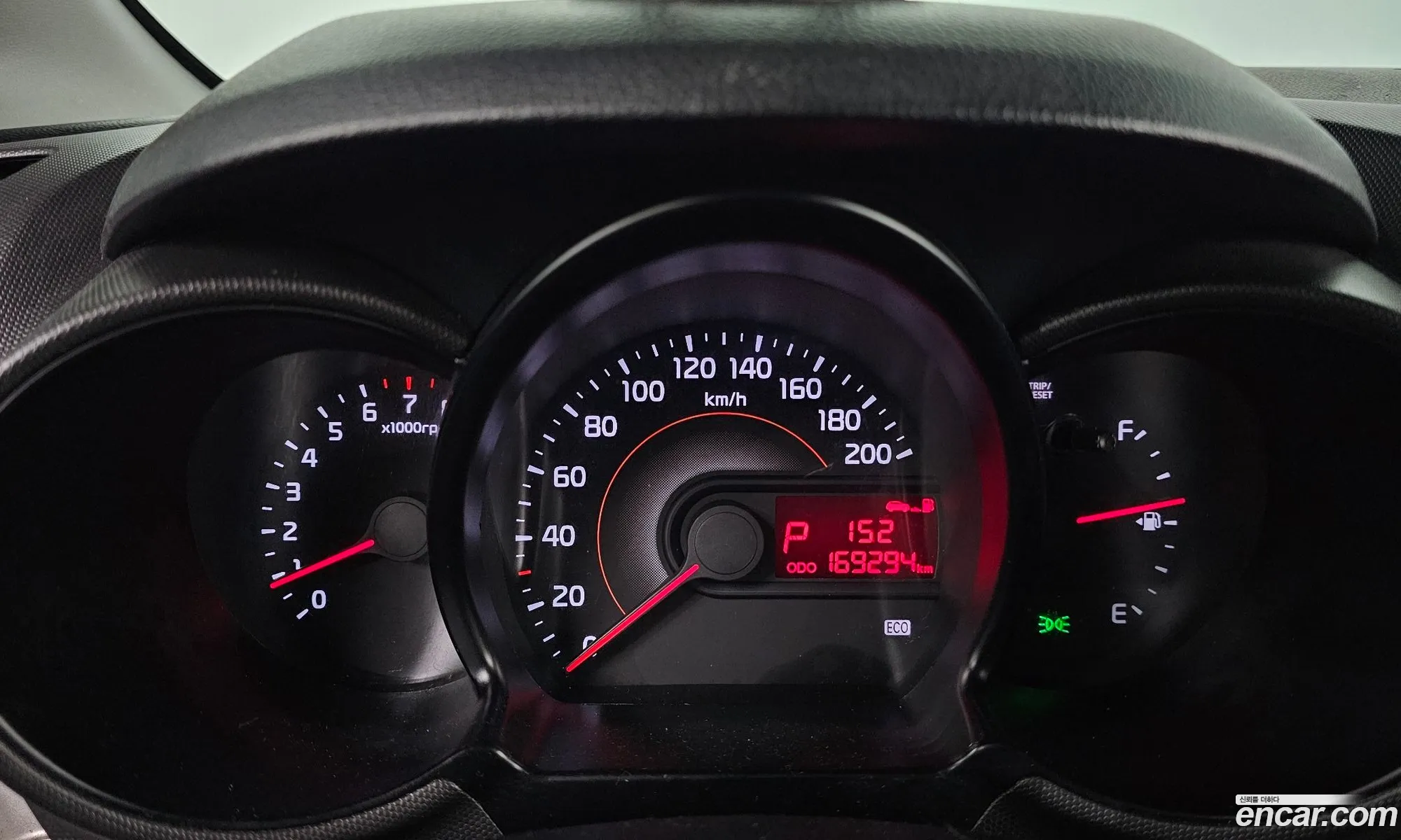 Kia Ray 2013 — 13