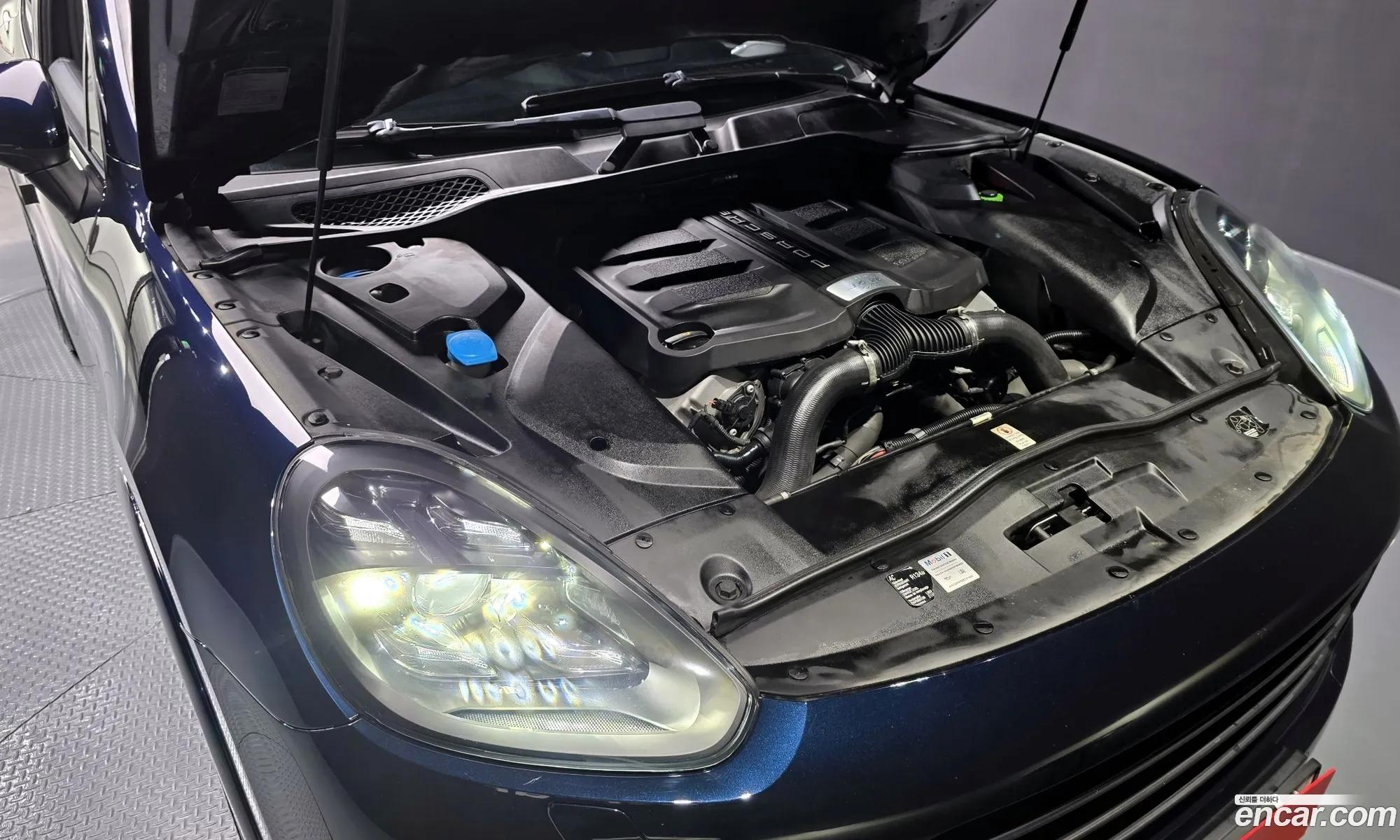 Porsche Cayenne 2015 WP1AD2926GLA70277 — 17