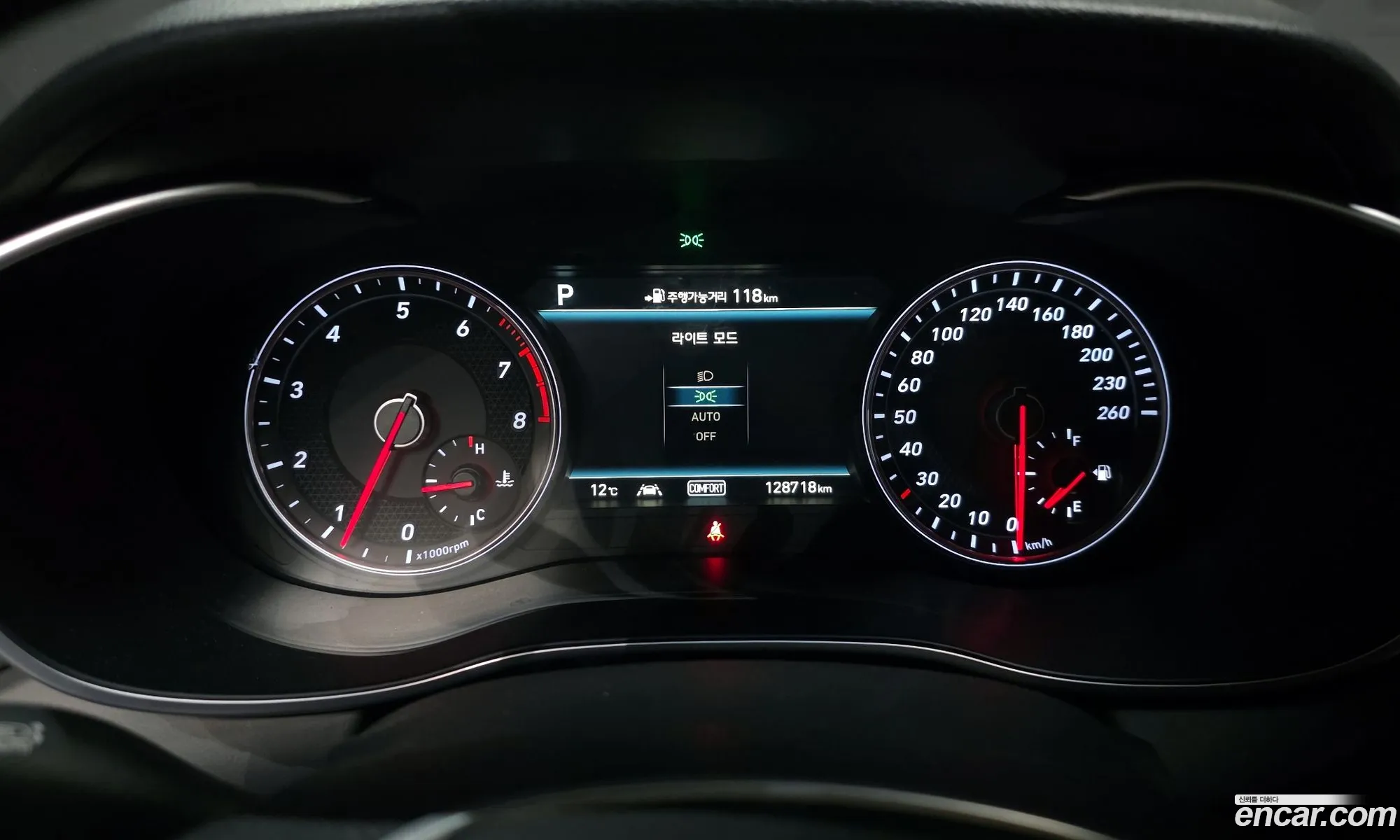 Genesis G70 2018 — 9