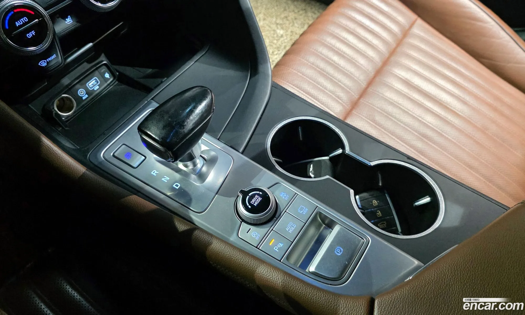 Genesis G70 2018 — 2