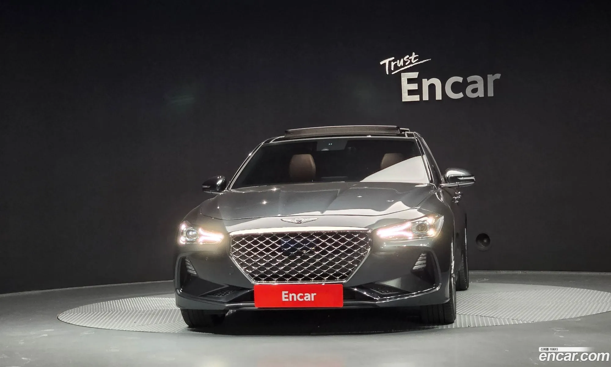 Genesis G70 2018 — 16