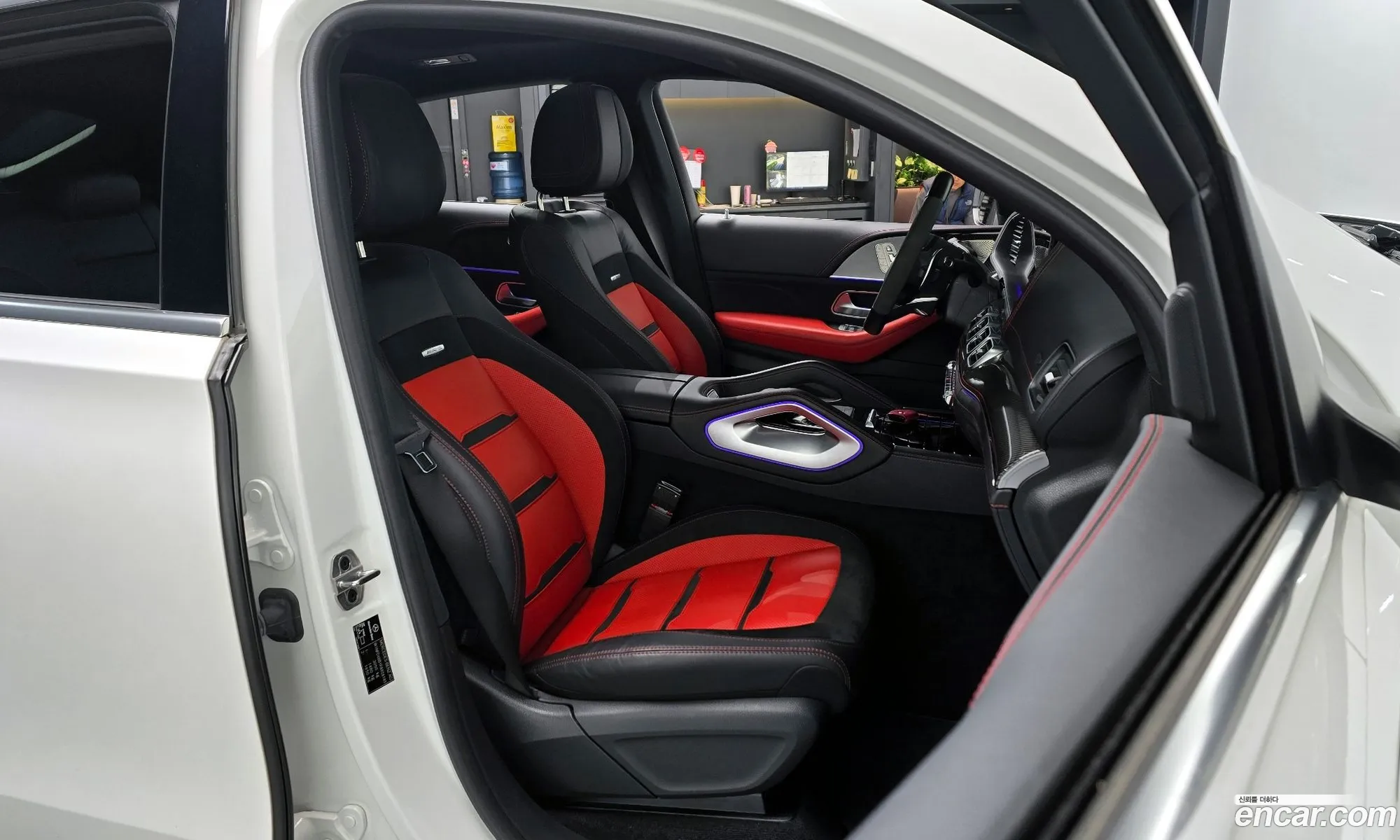 Mercedes-Benz GLE-Class W167 2023 — 18