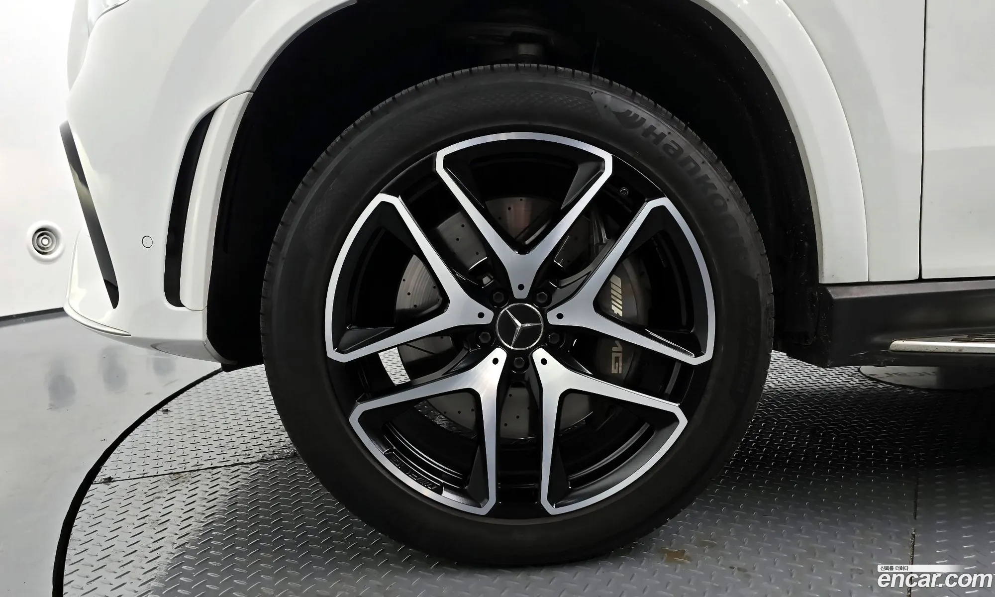 Mercedes-Benz GLE-Class W167 2023 — 16