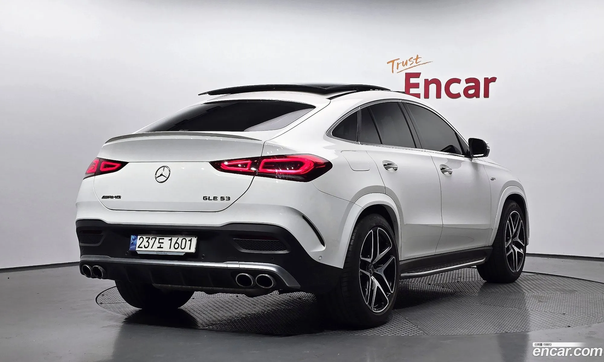 Mercedes-Benz GLE-Class W167 2023 — 10