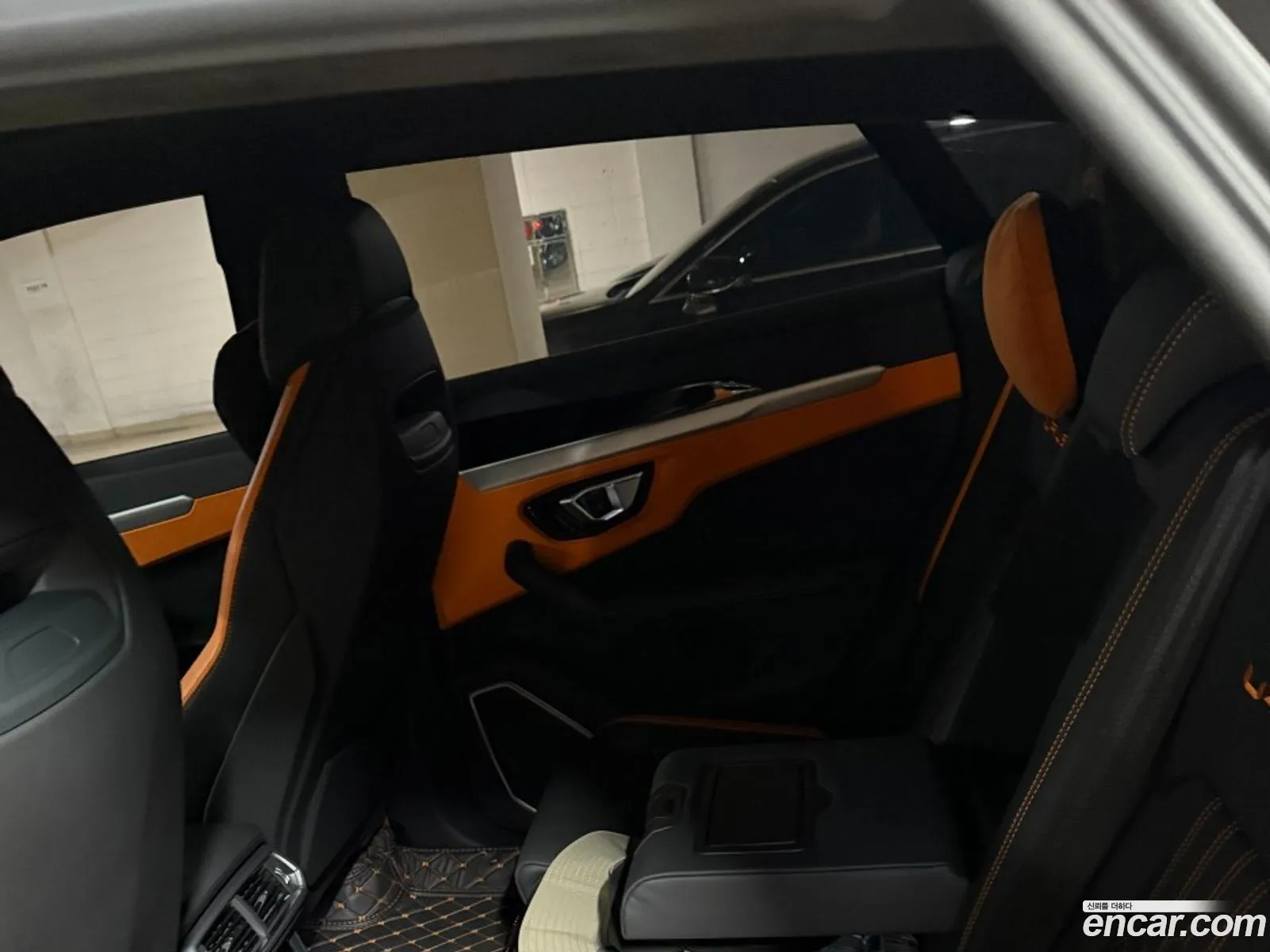 Lamborghini Urus 2023 — 16