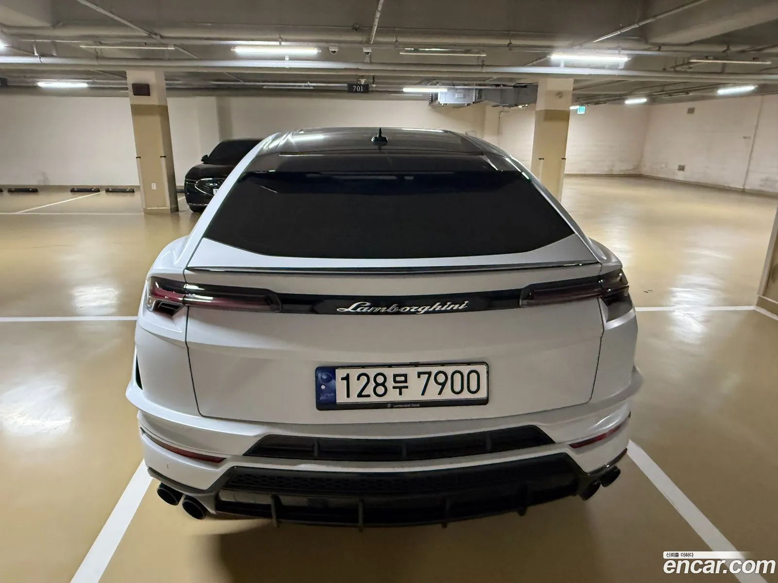 Lamborghini Urus 2023 — 7