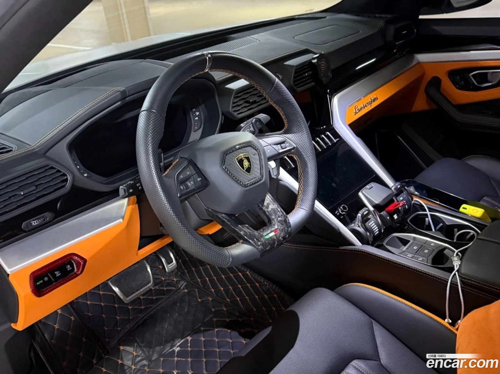 Lamborghini Urus 2023 — 15