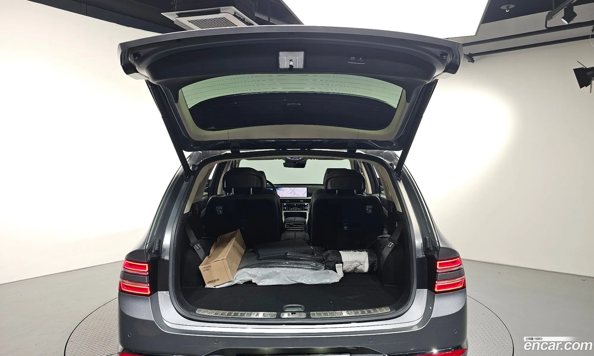 Genesis GV80 2023 — 11