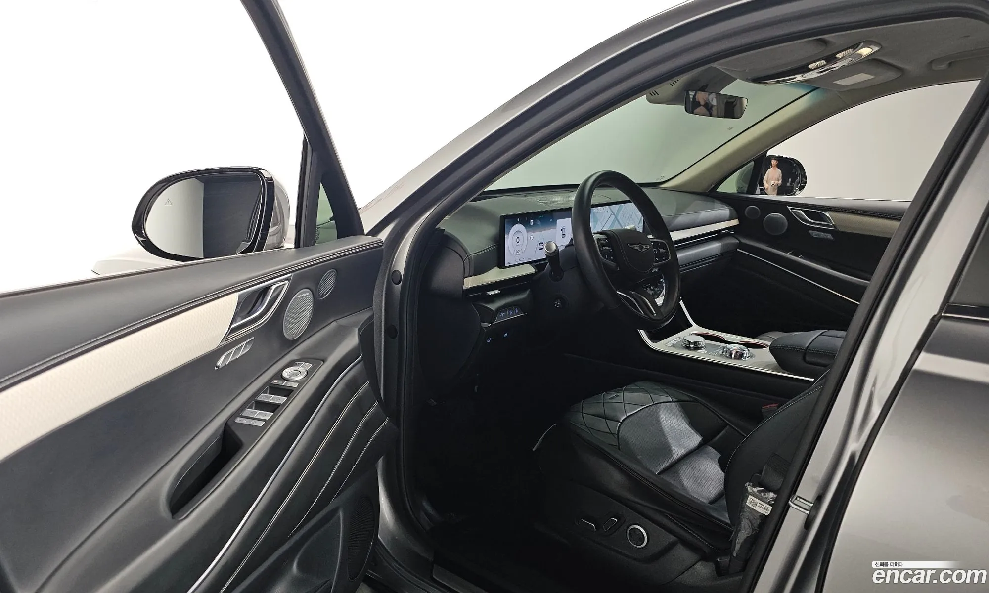 Genesis GV80 2023 — 16