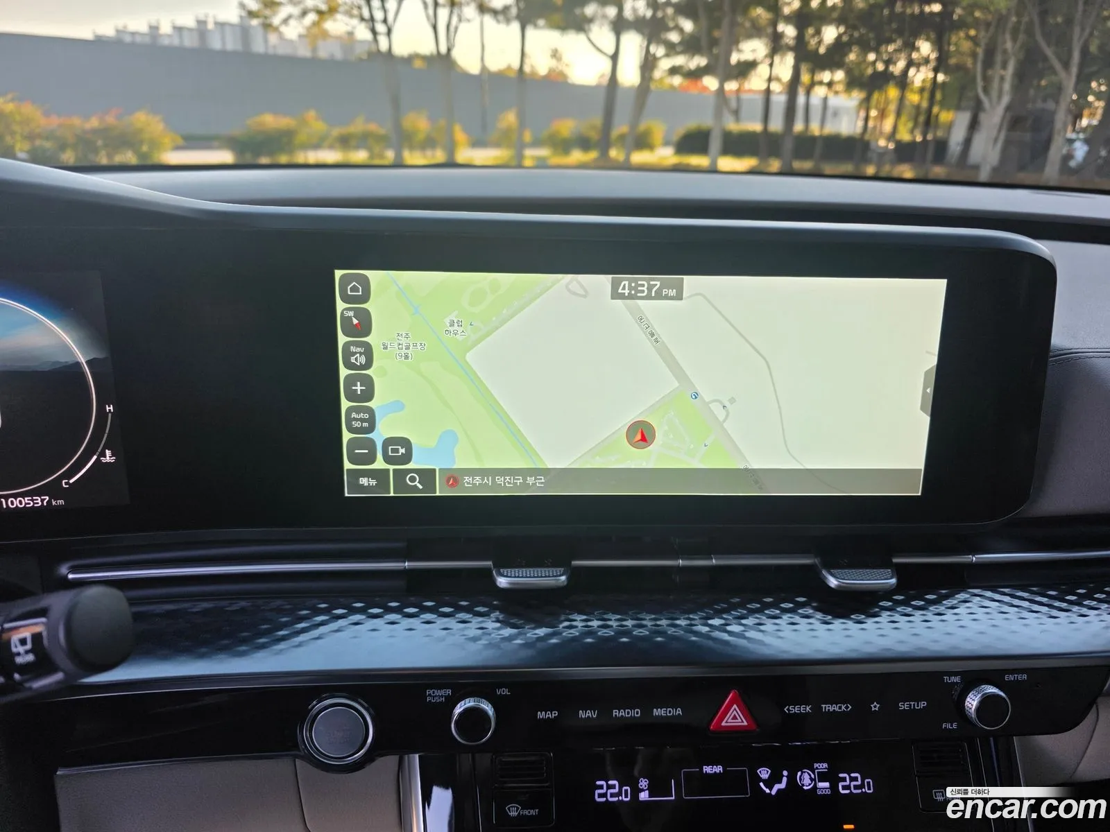 Kia Carnival 2021 — 4