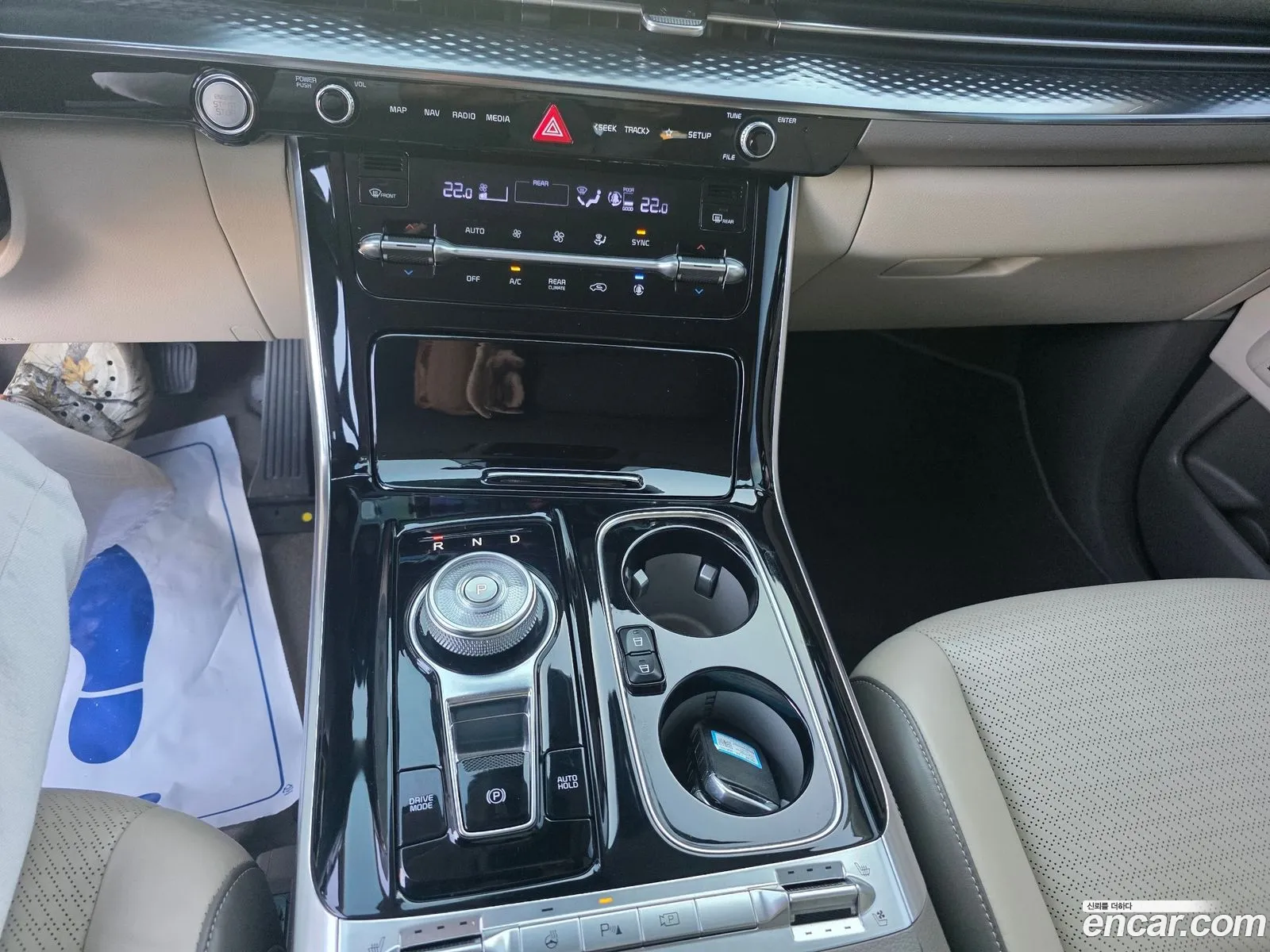 Kia Carnival 2021 — 11