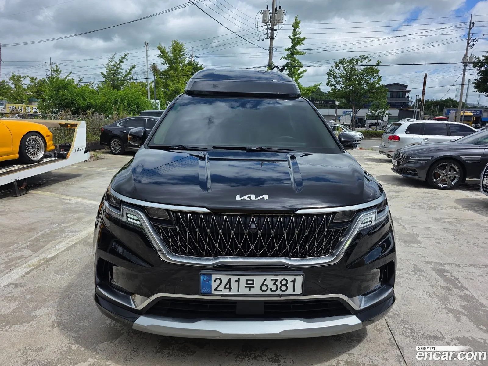 Kia Carnival 2021 — 17