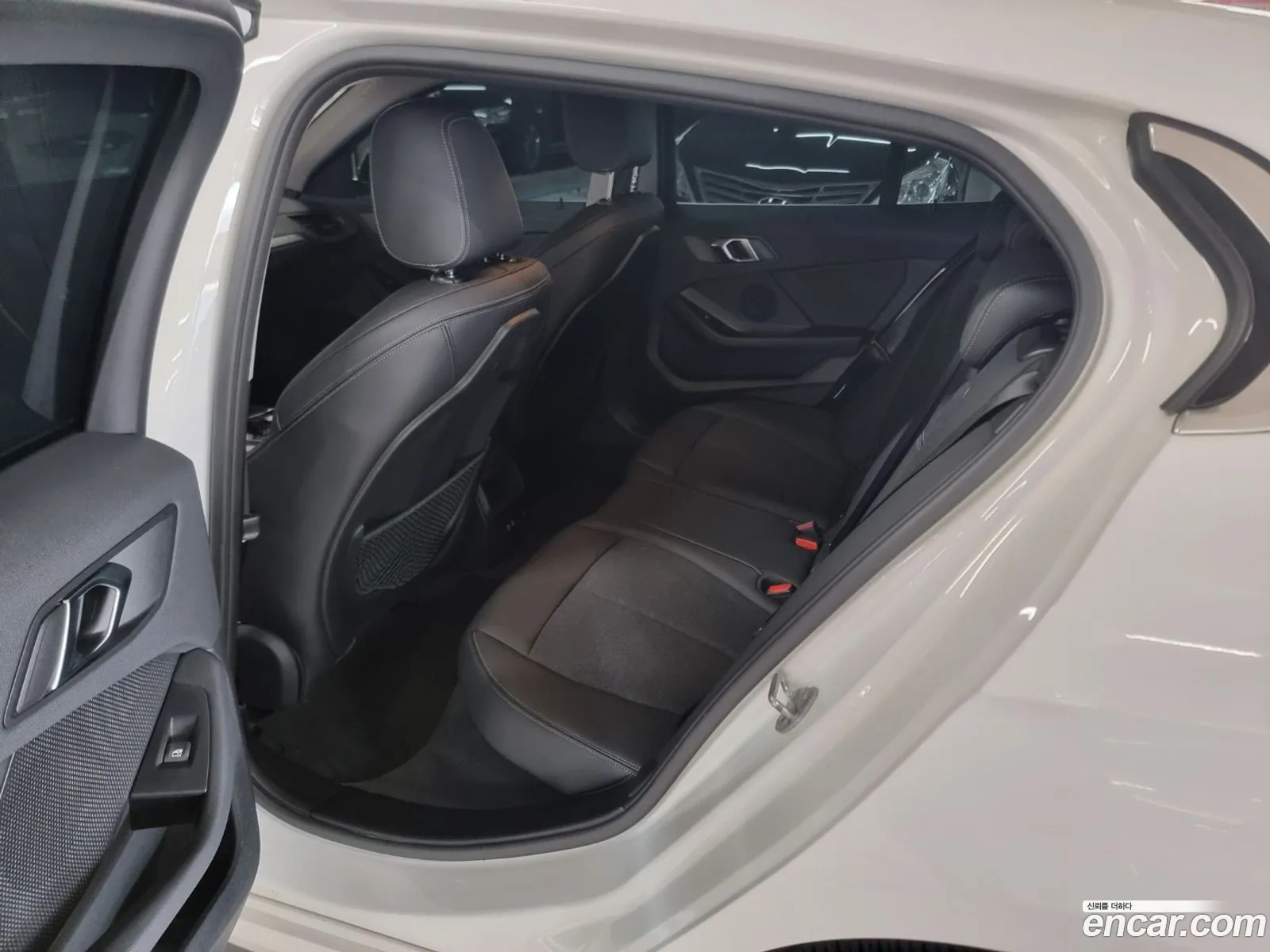 BMW 1 Series 2020 — 6