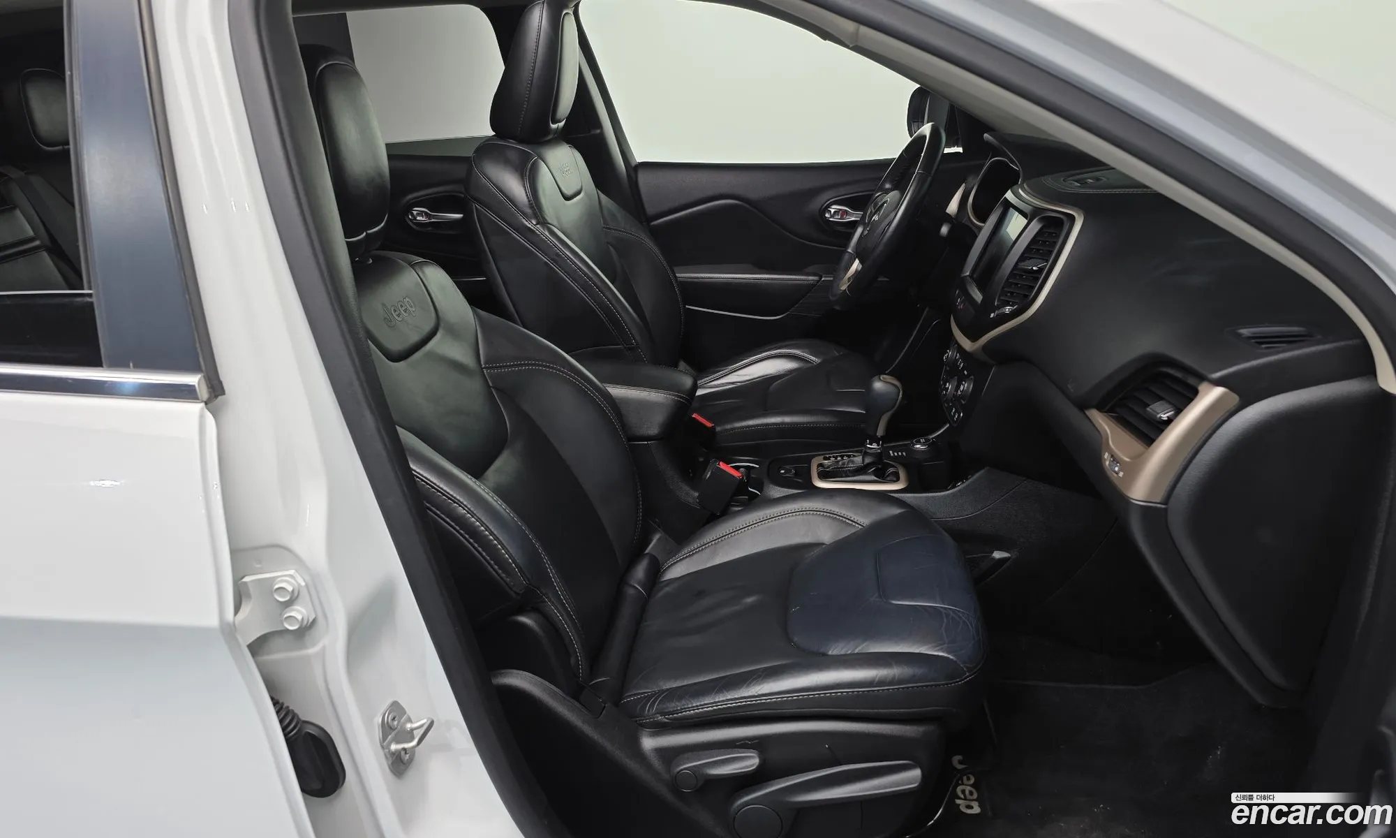 Jeep Cherokee 2016 — 20