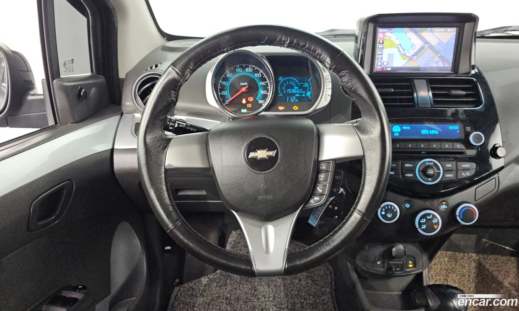 Chevrolet (GM Daewoo) Spark 2014 — 17
