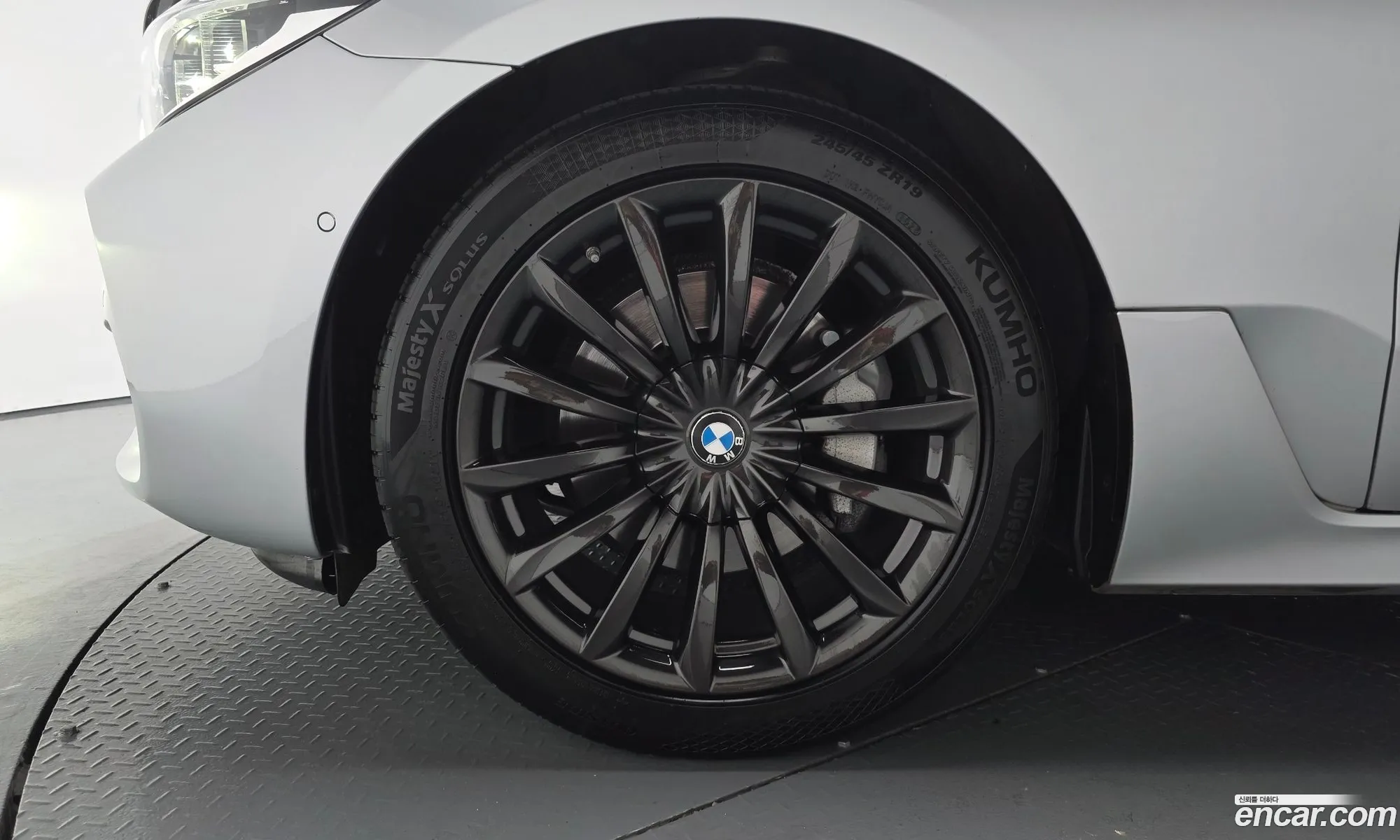 BMW 6 Series GT 2019 — 17