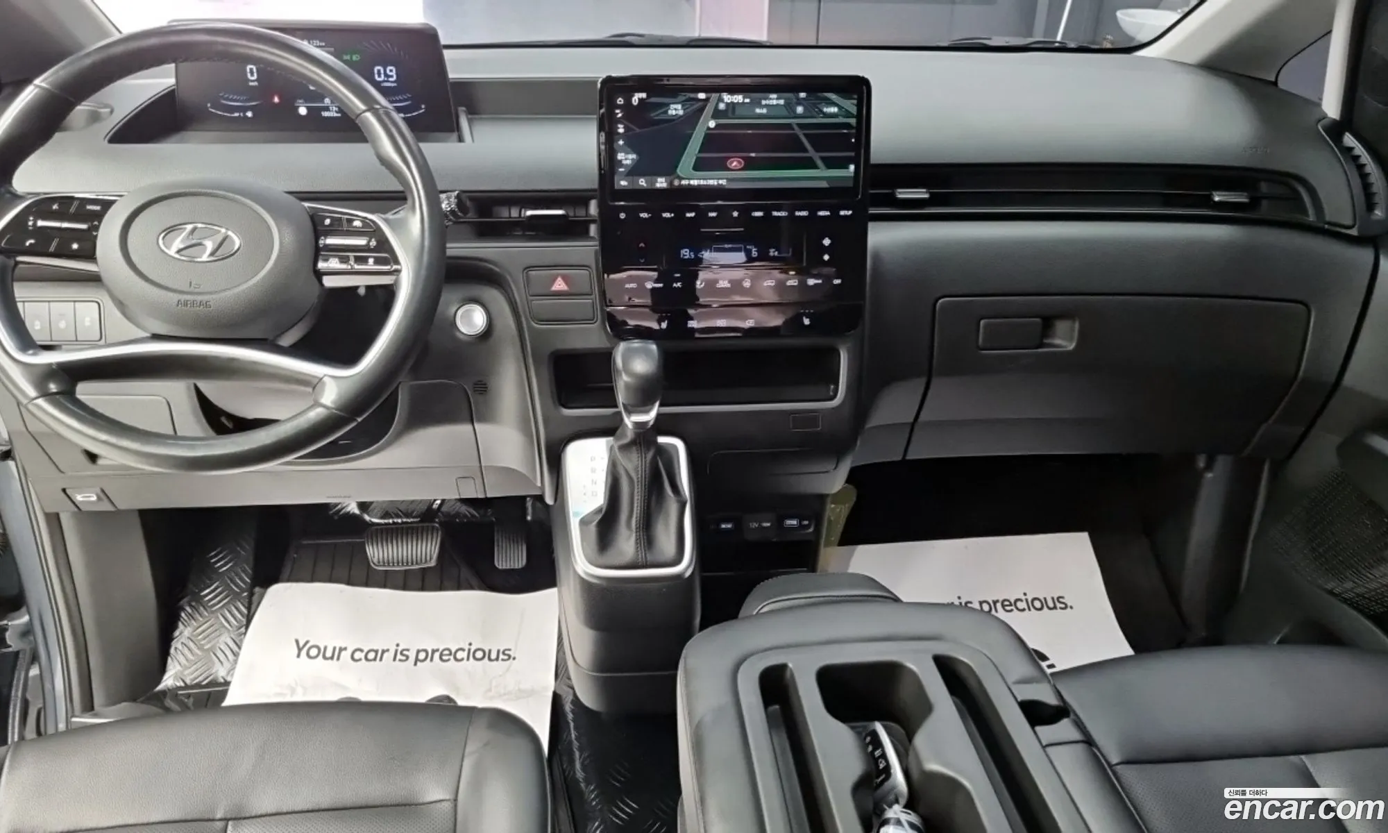 Hyundai Staria 2021 — 19