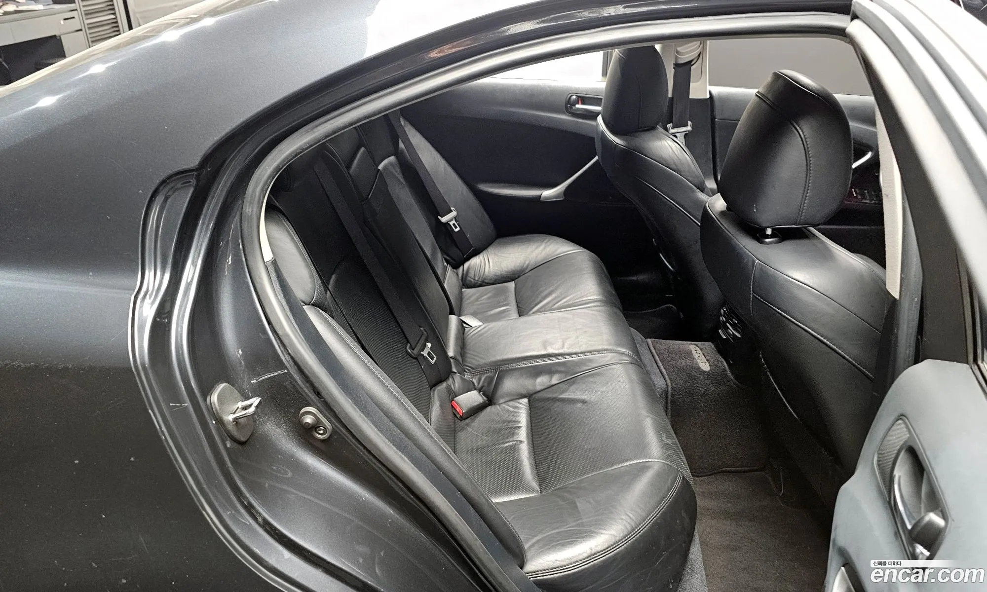 Lexus IS250 2008 — 17