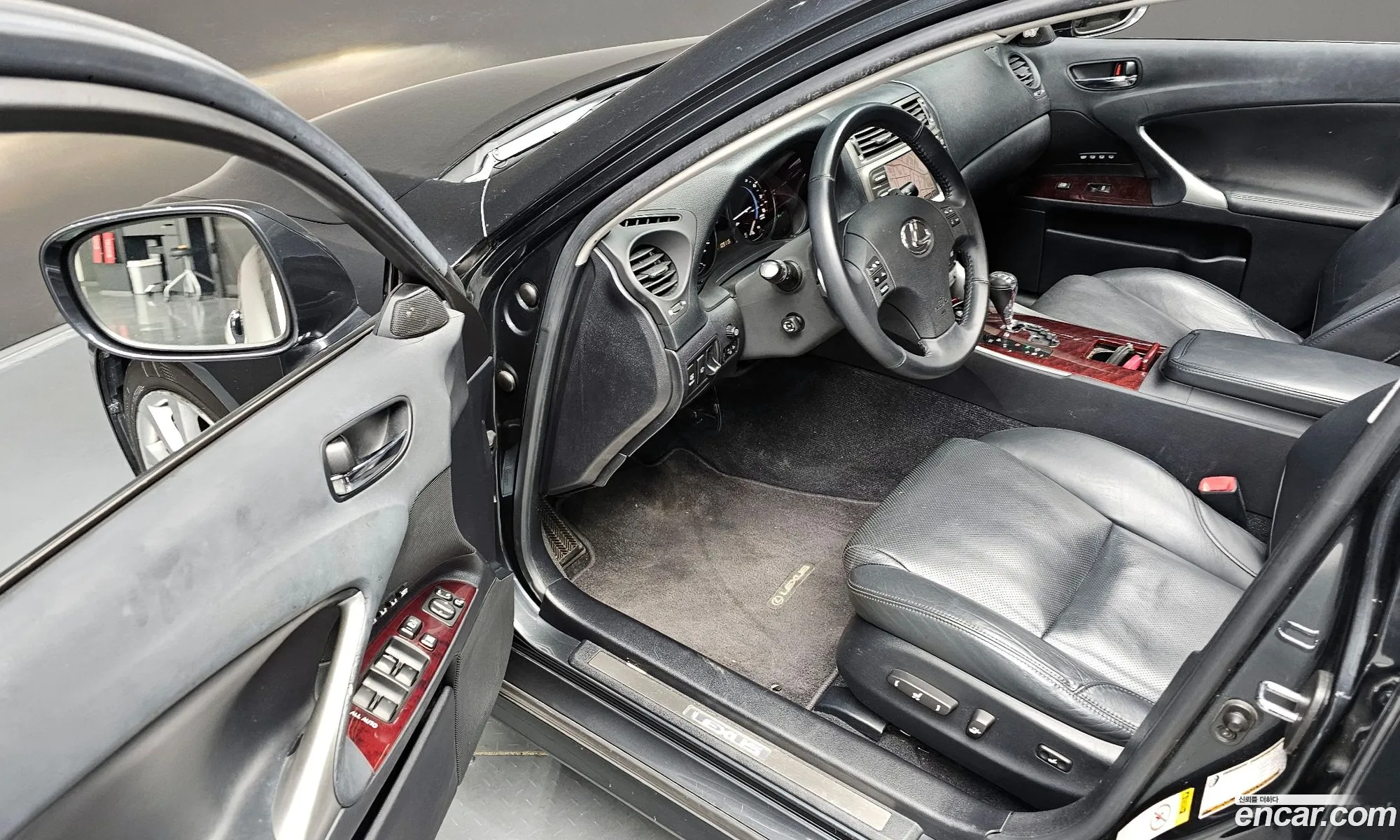 Lexus IS250 2008 — 20