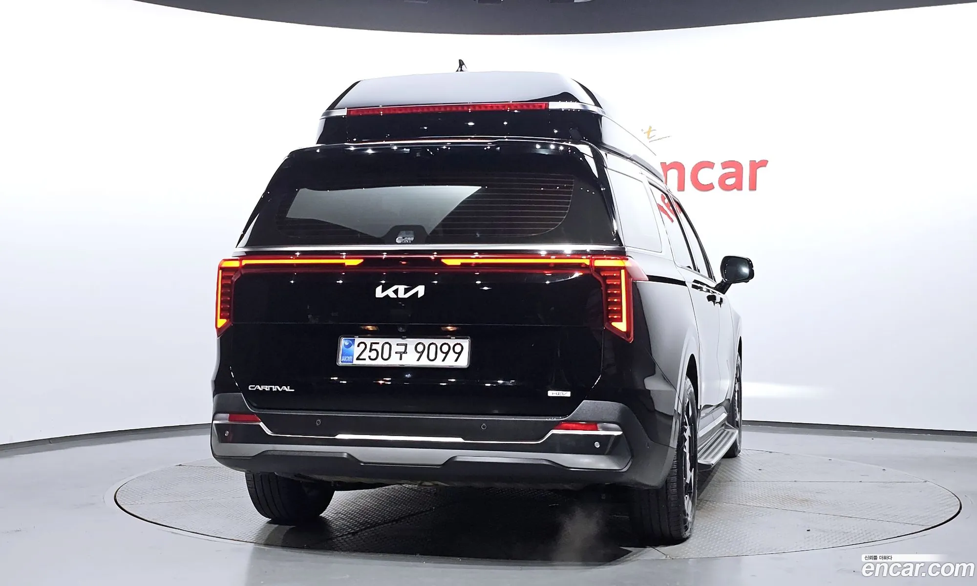 Kia Carnival 2024 — 14