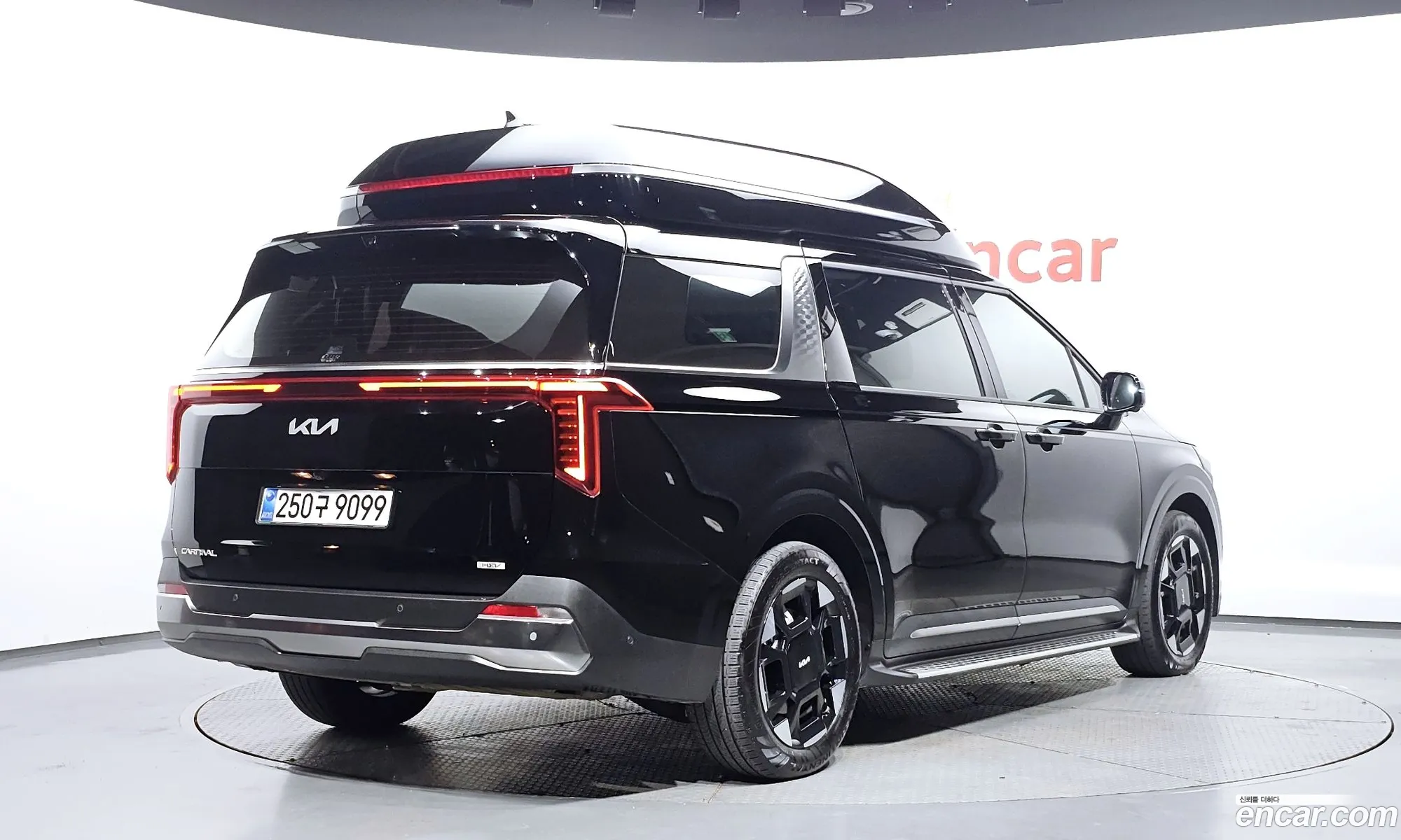 Kia Carnival 2024 — 2
