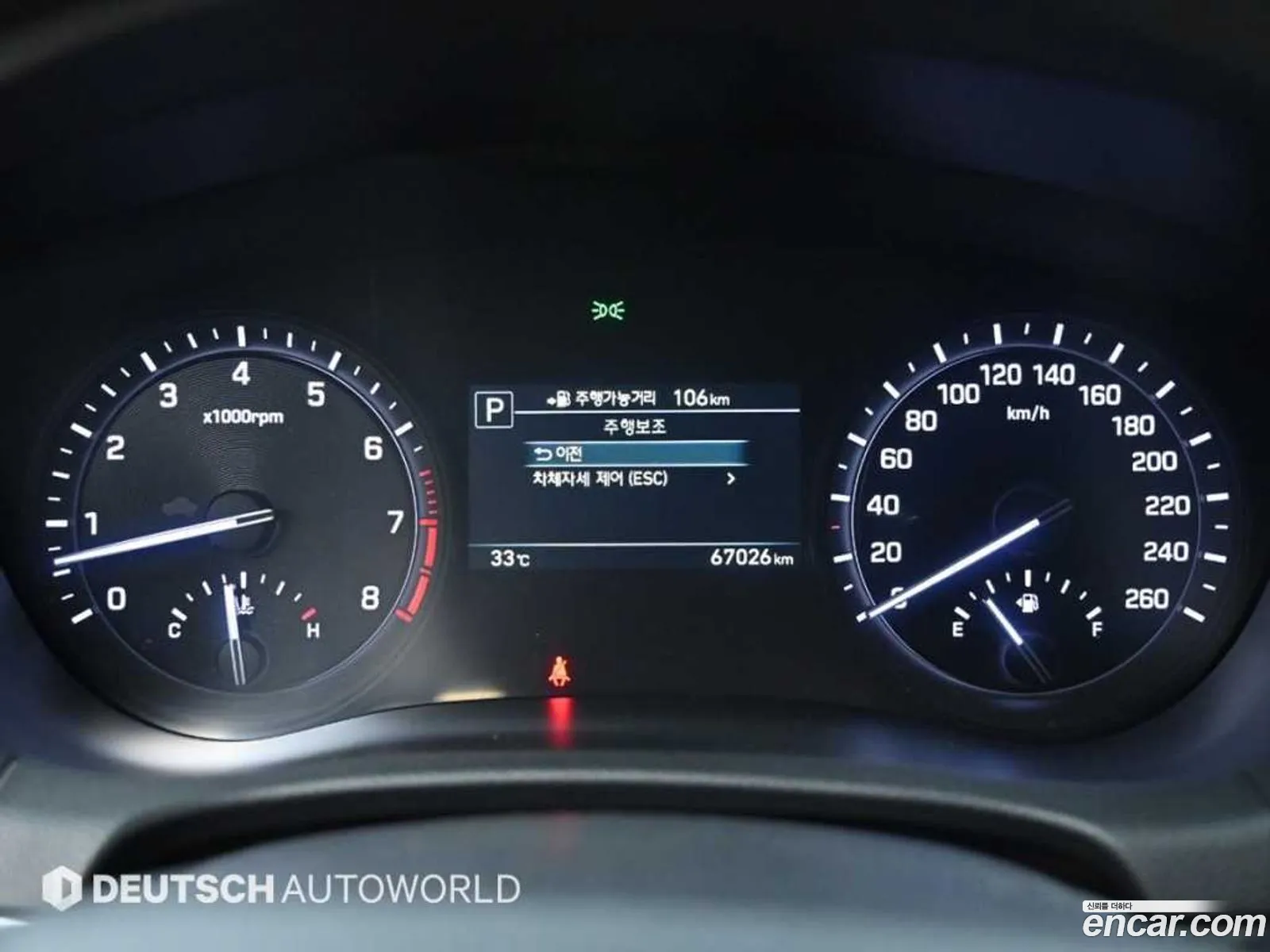 Genesis G80 2017 — 18