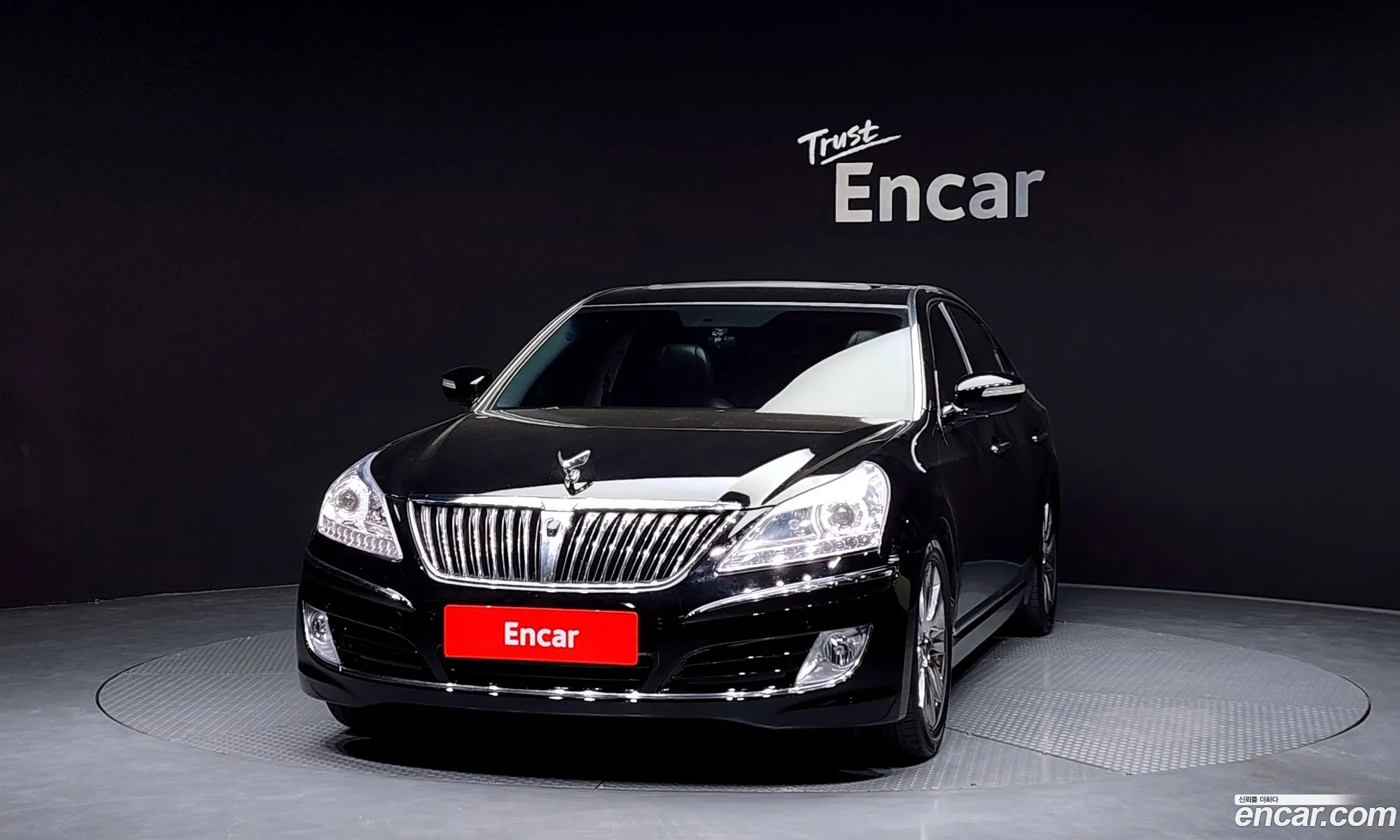 Hyundai Equus 2010 — 17