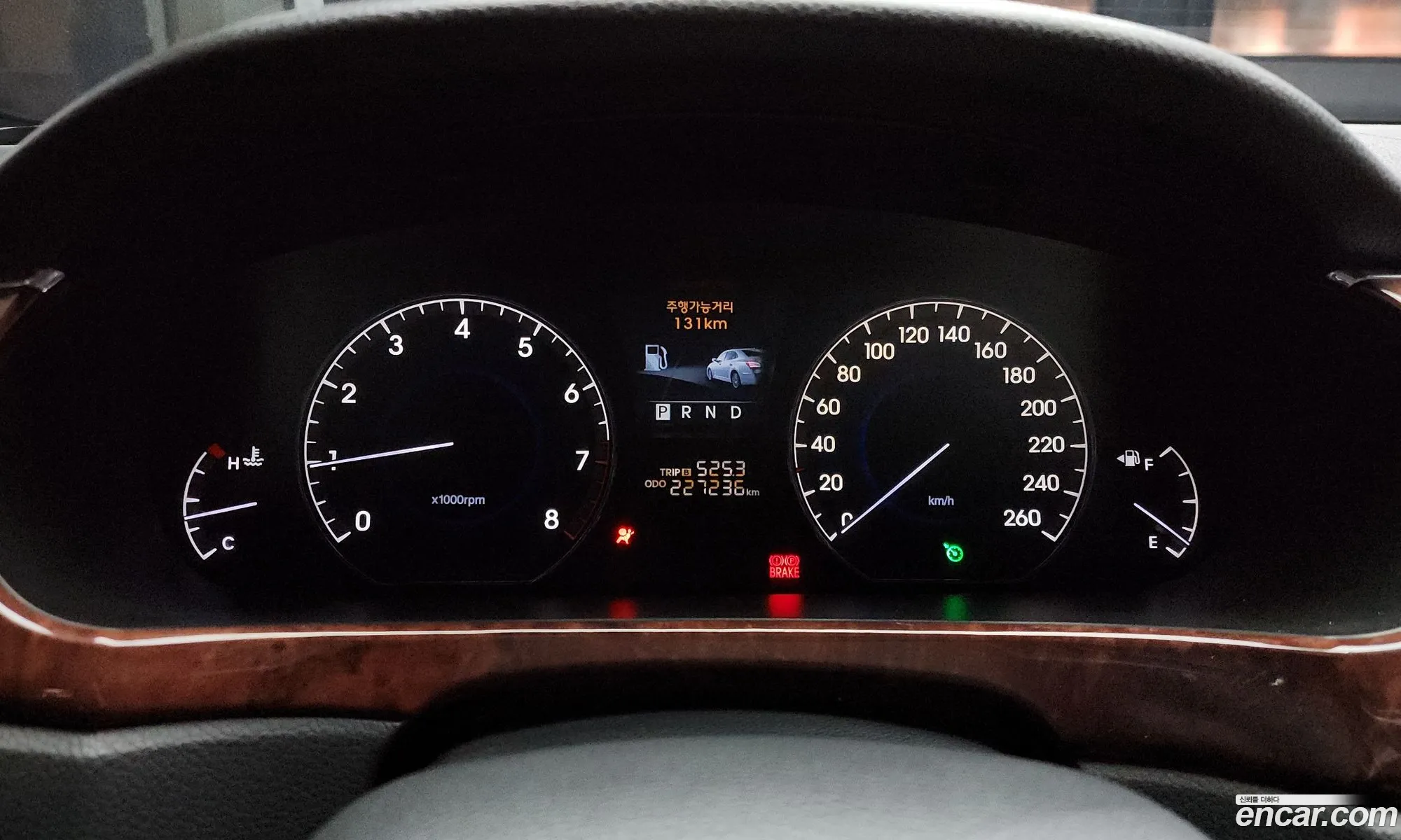 Hyundai Equus 2010 — 5