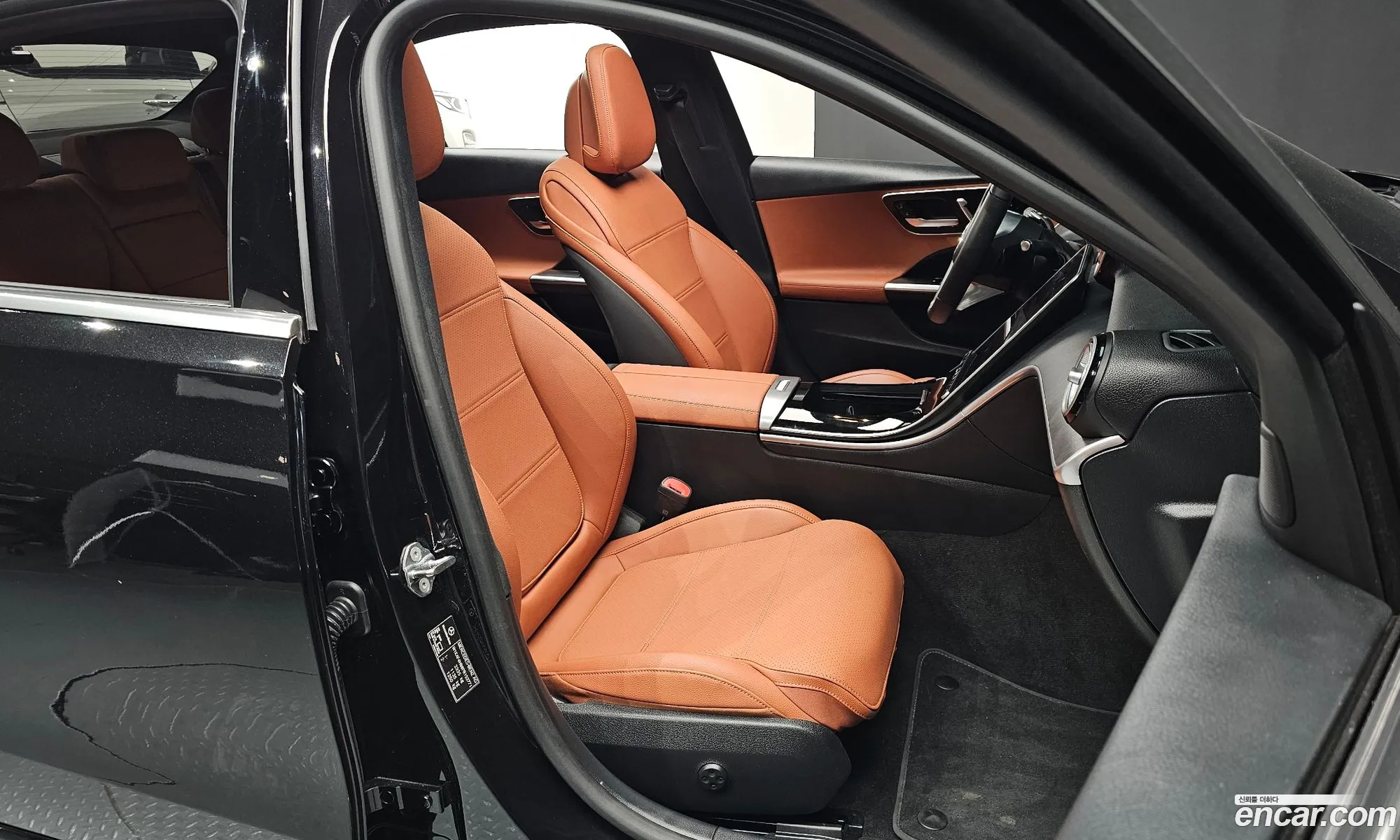 Mercedes-Benz C-Class W206 2023 — 14