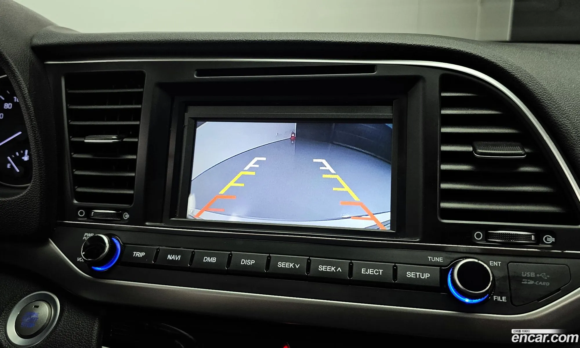 Hyundai Elantra AD 2016 — 20