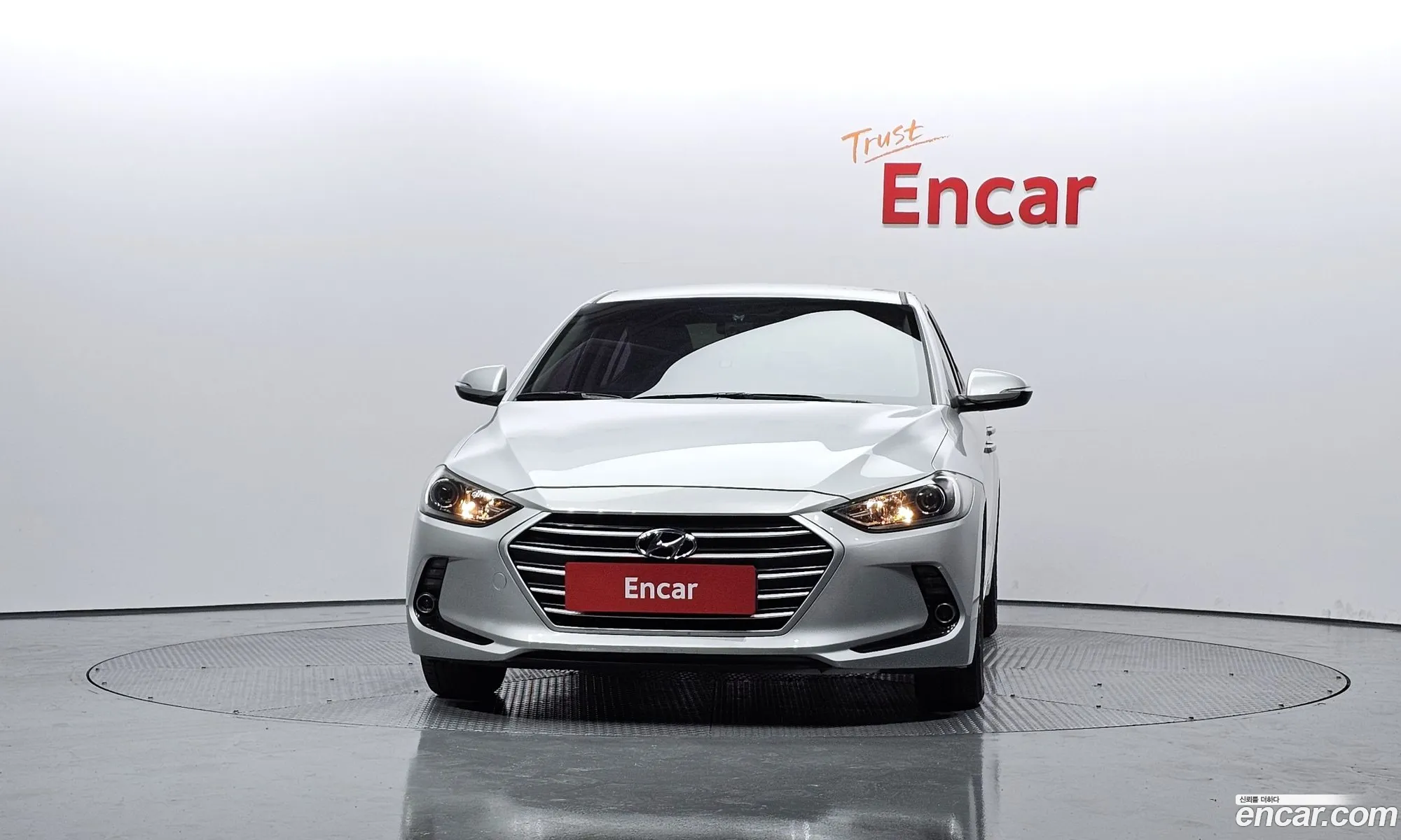 Hyundai Elantra AD 2016 — 7