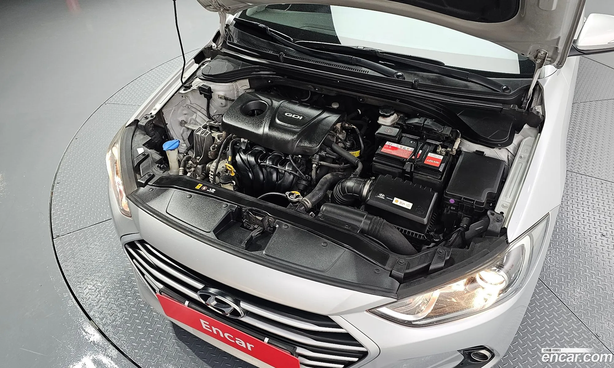 Hyundai Elantra AD 2016 — 5