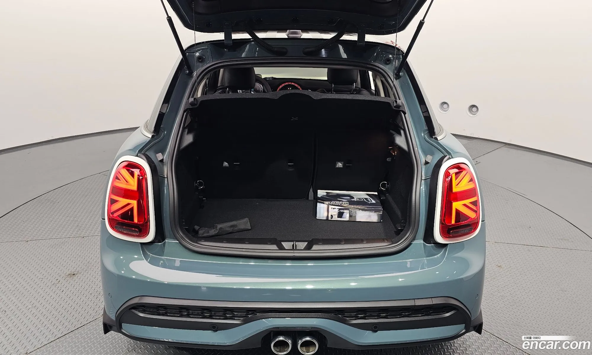 Mini Cooper S 2023 WMW61DK01P2T37459 — 6