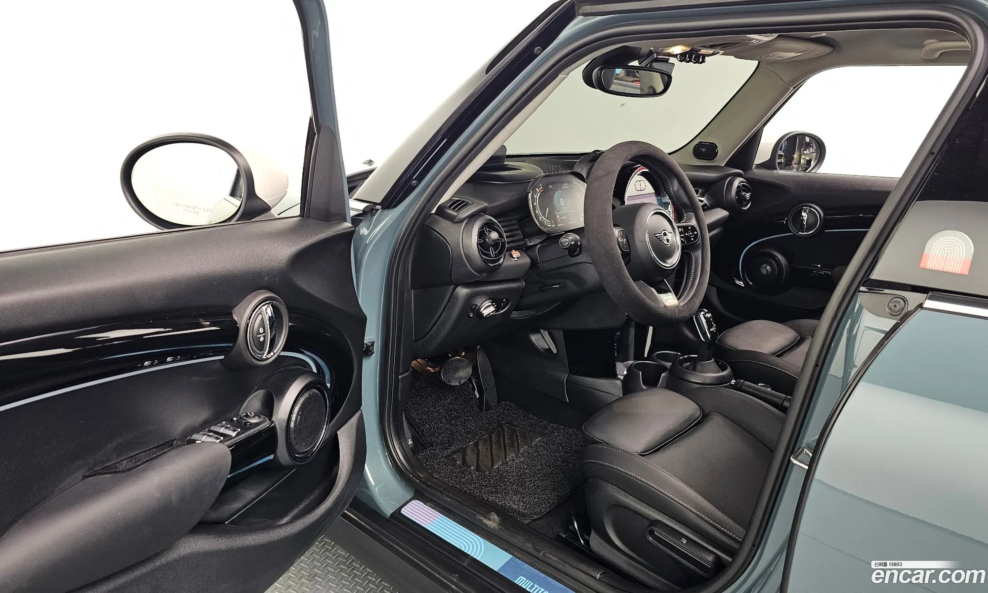Mini Cooper S 2023 WMW61DK01P2T37459 — 15
