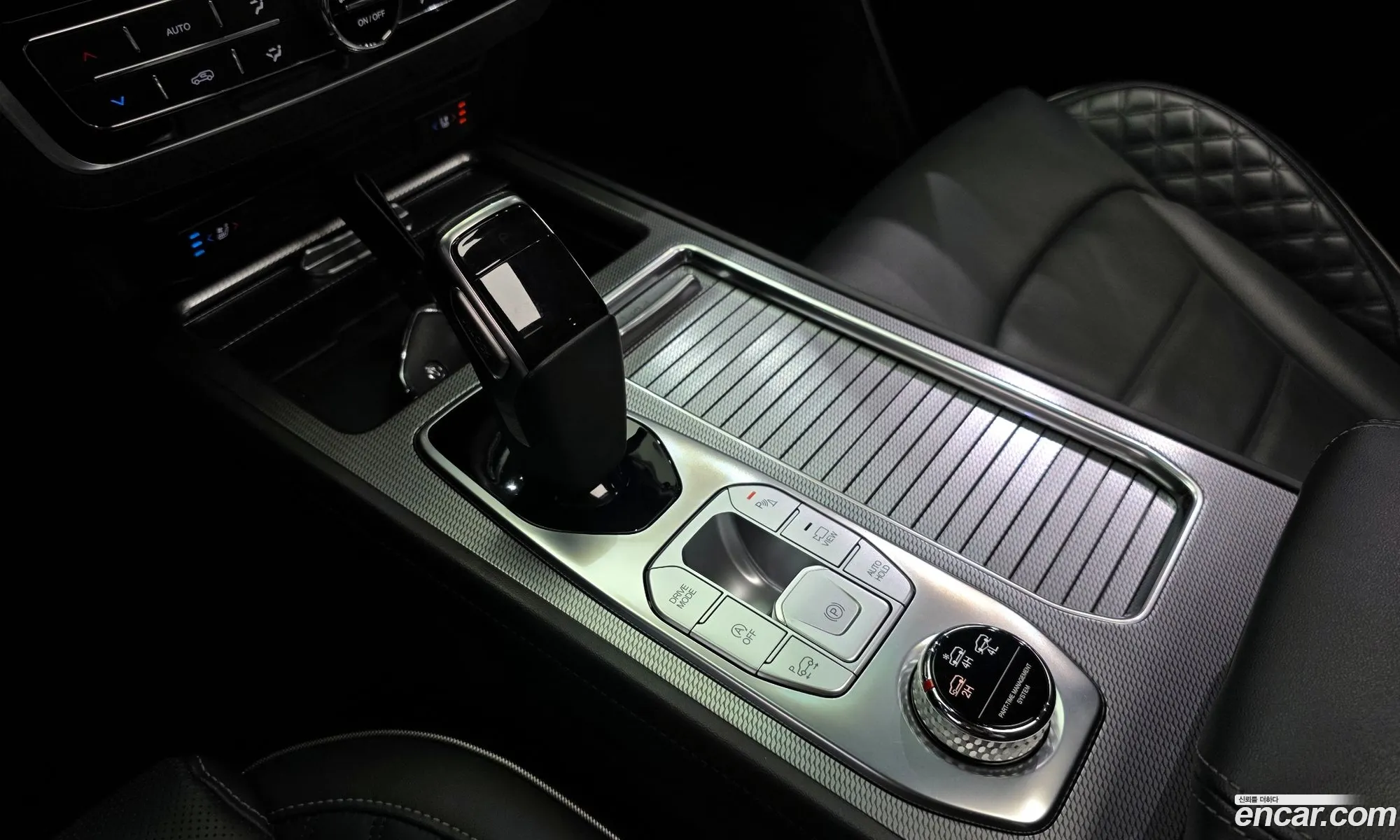 KG Mobility (SsangYong) Rexton 2020 — 17