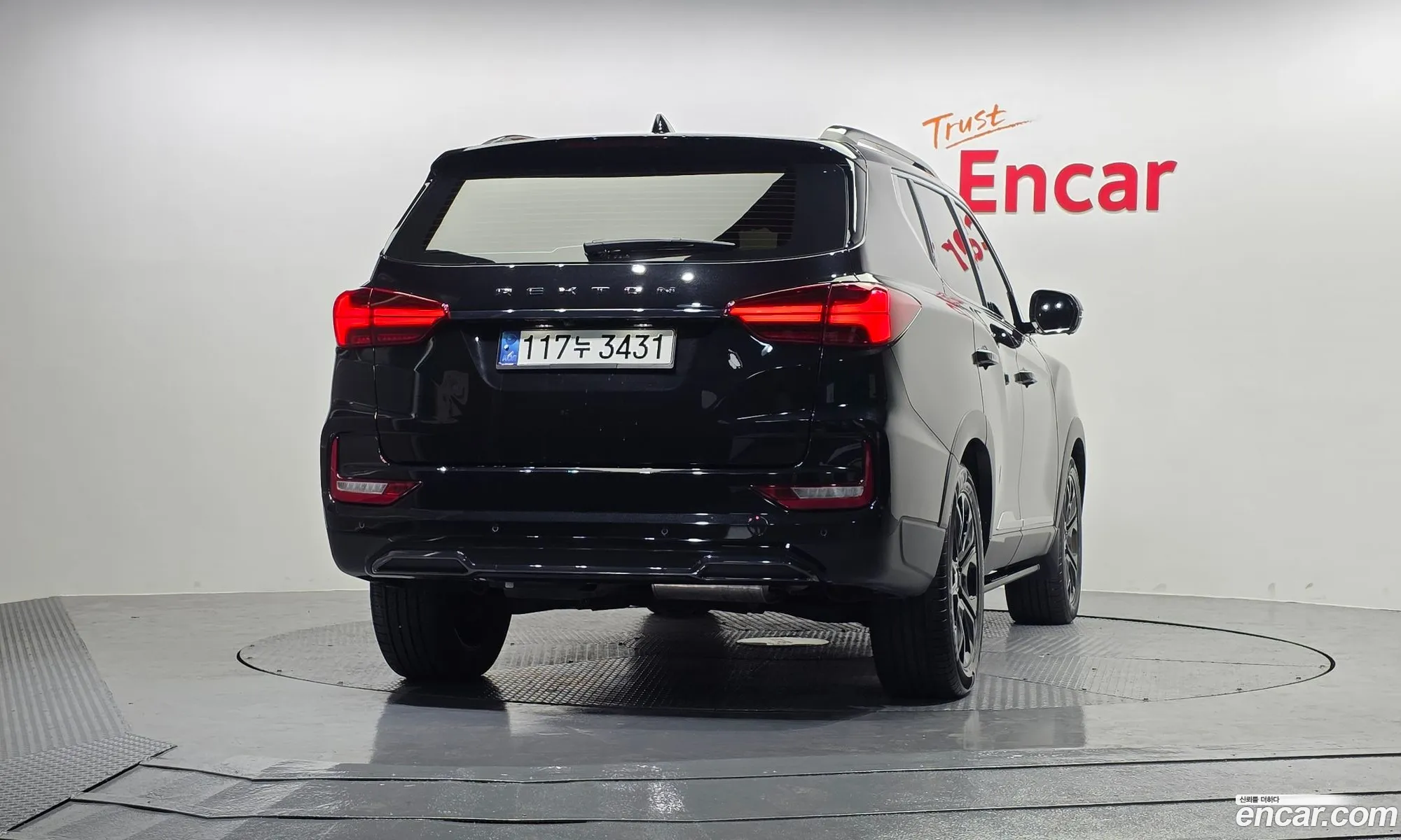 KG Mobility (SsangYong) Rexton 2020 — 16