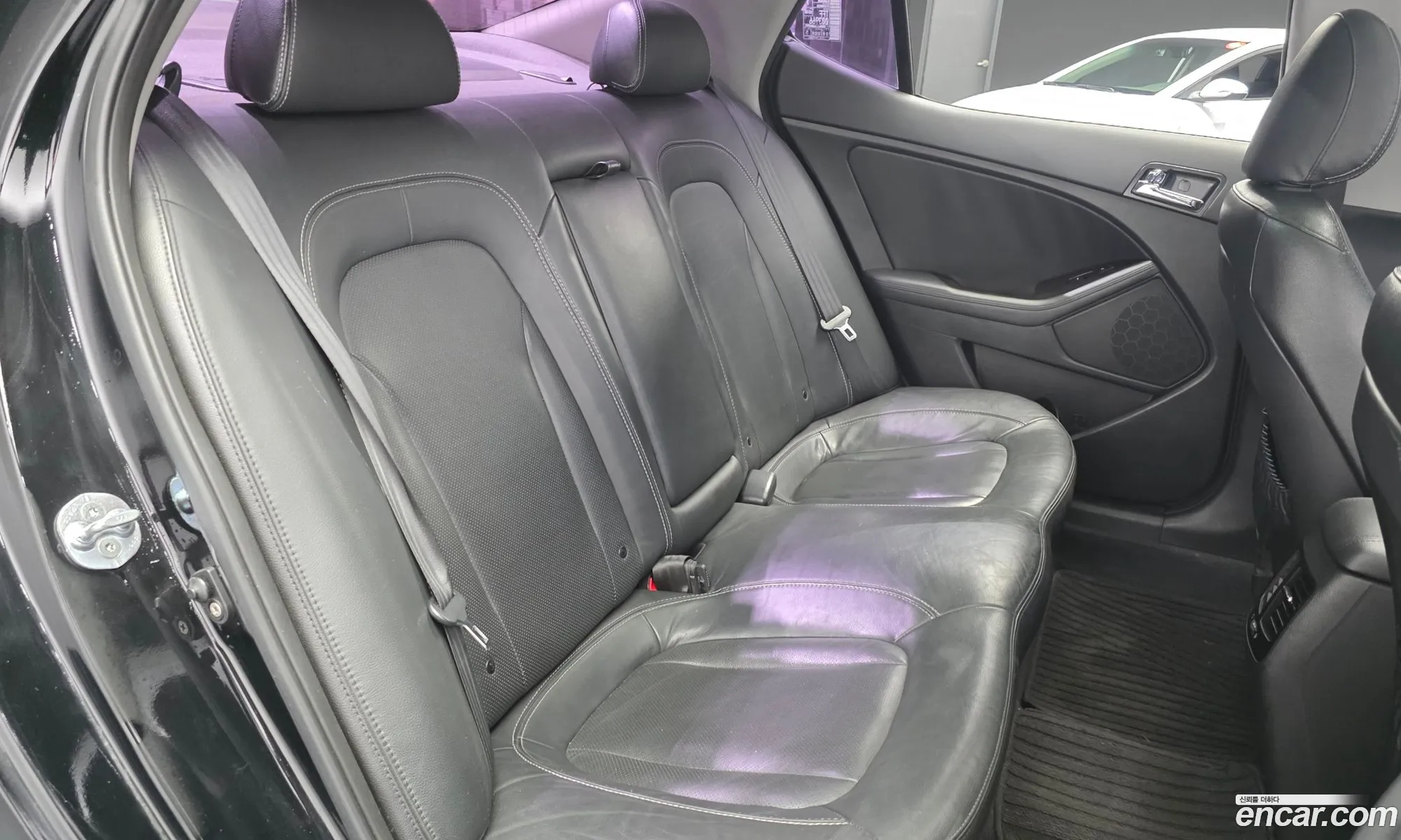 Kia K5 2010 — 13