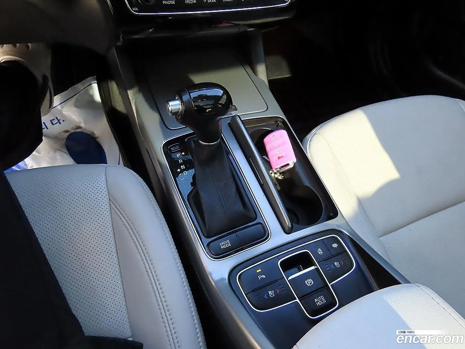 Kia K7 Hybrid 2014 — 12