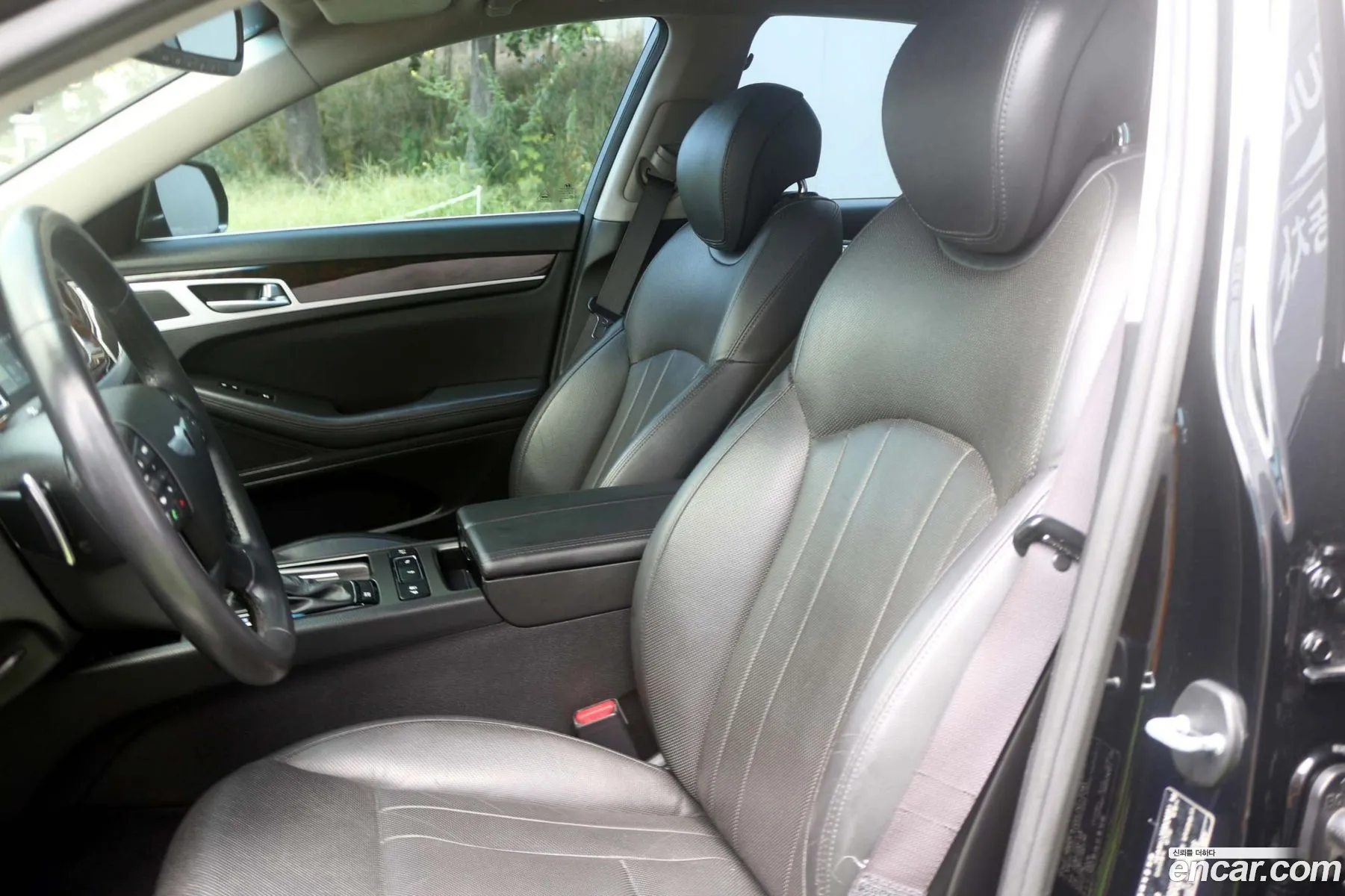 Hyundai Genesis DH 2015 — 20