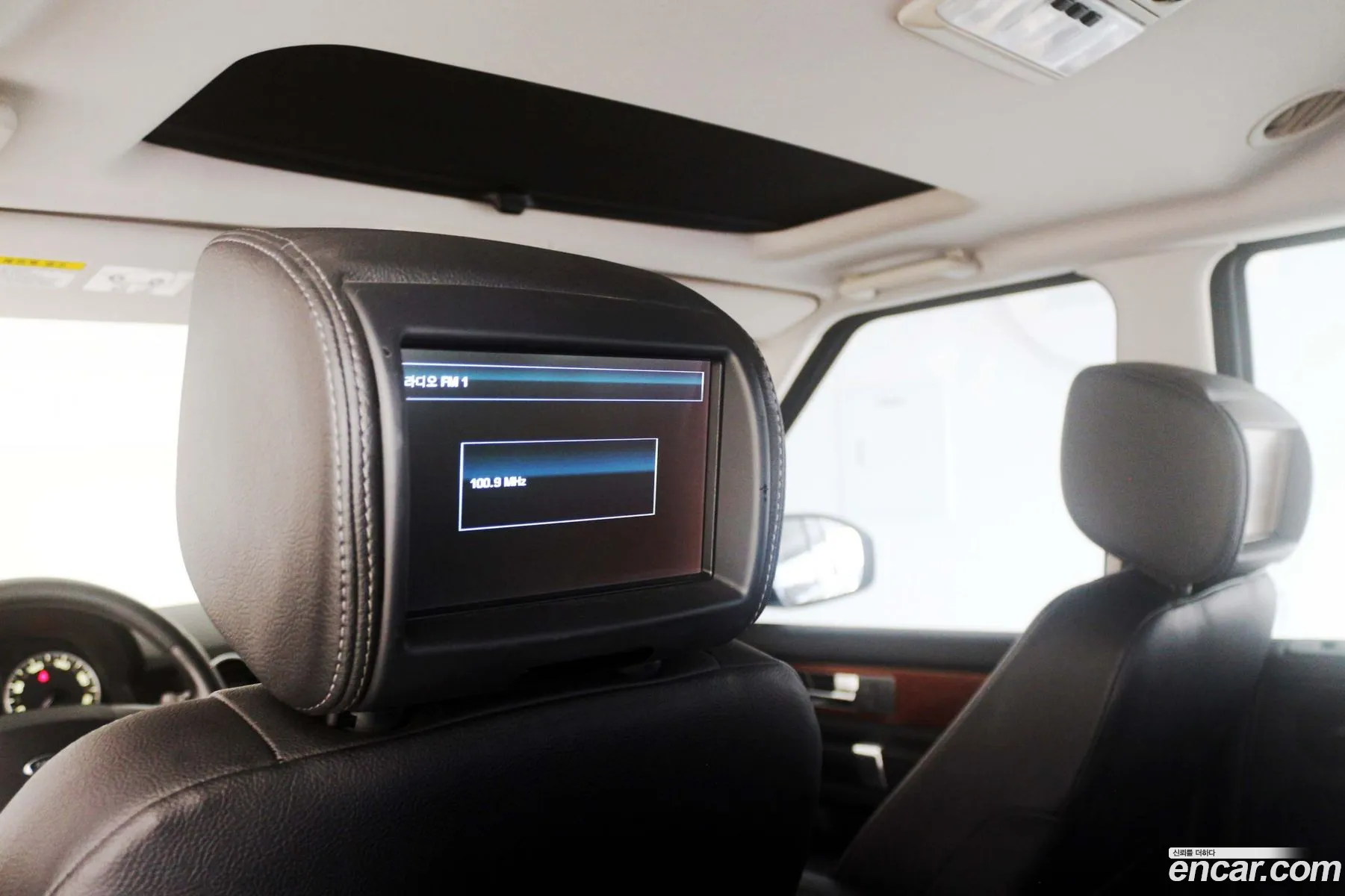 Land Rover Discovery 4 2016 — 17