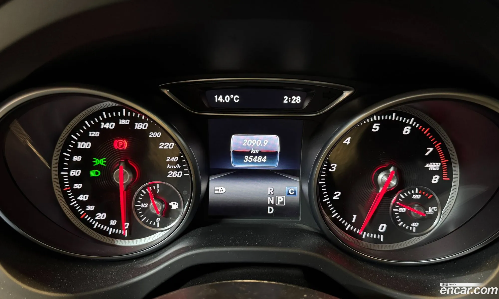 Mercedes-Benz GLA-Class X156 2018 — 9