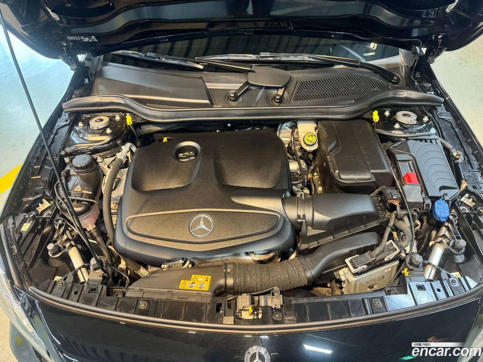 Mercedes-Benz GLA-Class X156 2018 — 18