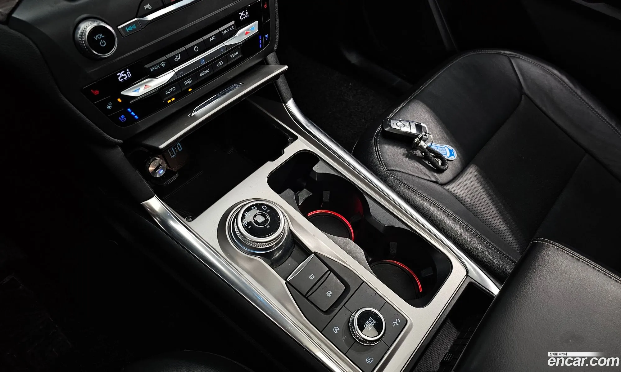 Ford Explorer 6th Gen 2020 1FMSK8FHXLGA86830 — 19
