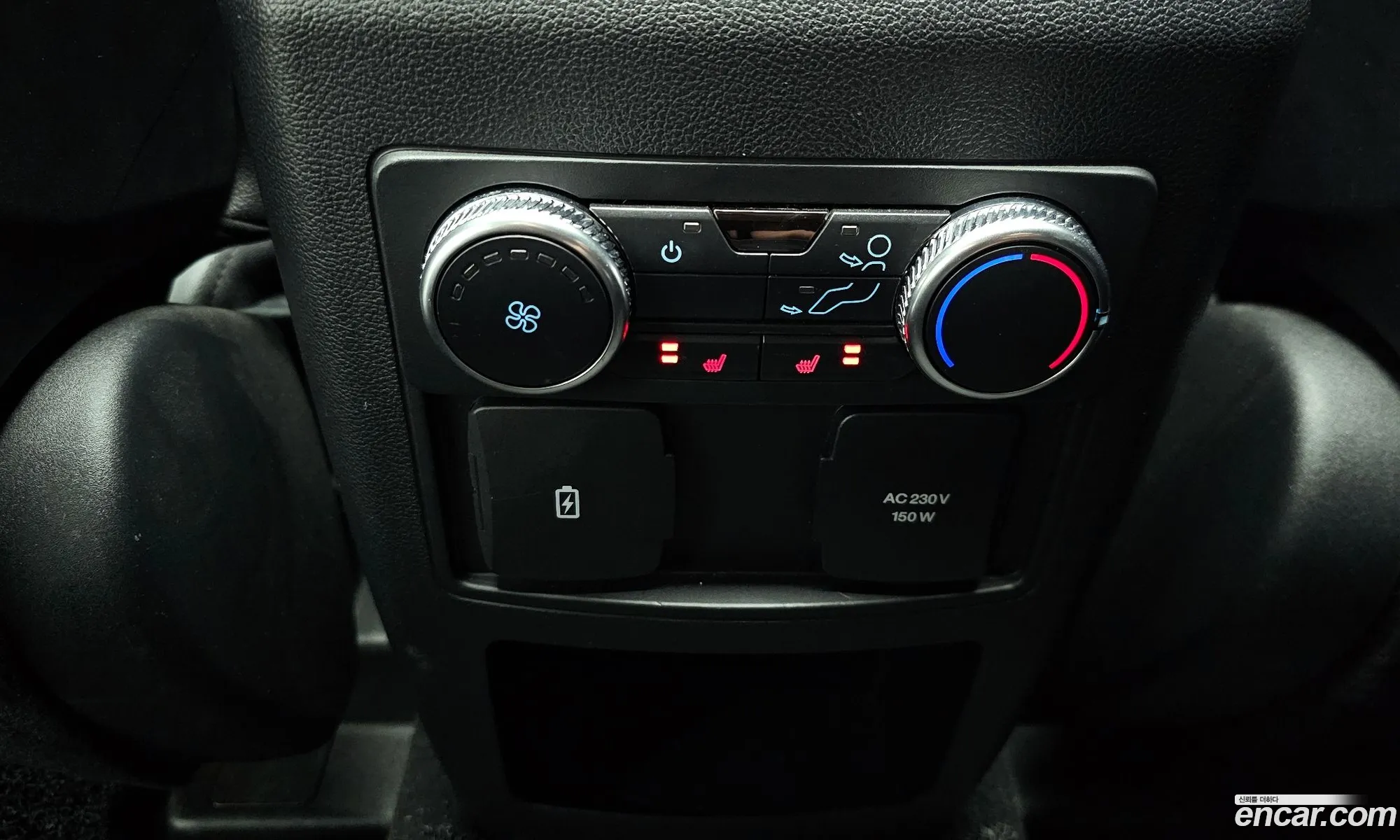 Ford Explorer 6th Gen 2020 1FMSK8FHXLGA86830 — 20